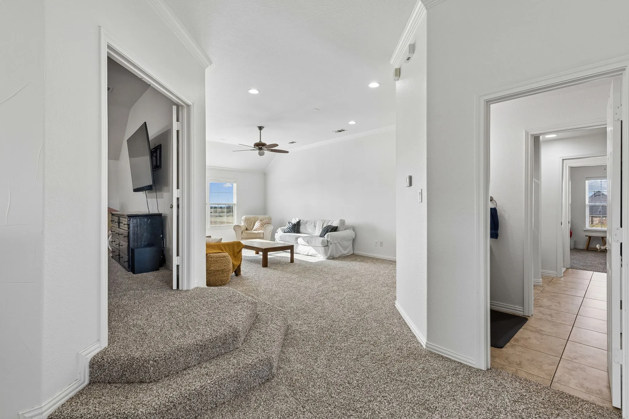 Single Family Residence For Sale in Collin County , 5121 Summerview Lane, Celina, Texas 75009, 5 Bedroom, 4 Bathroom, 3 Garage spaces, 4,304 Sqft, built in 2005, Preowned, mls#21211887, Real Estate Agent in Celina, Homes For Sale in Collin county, Homes For Sale in Celina, Realtor in Celina Texas, Real Estate Brokerage Independent Realty Texas, Luminita Cordes Realtor