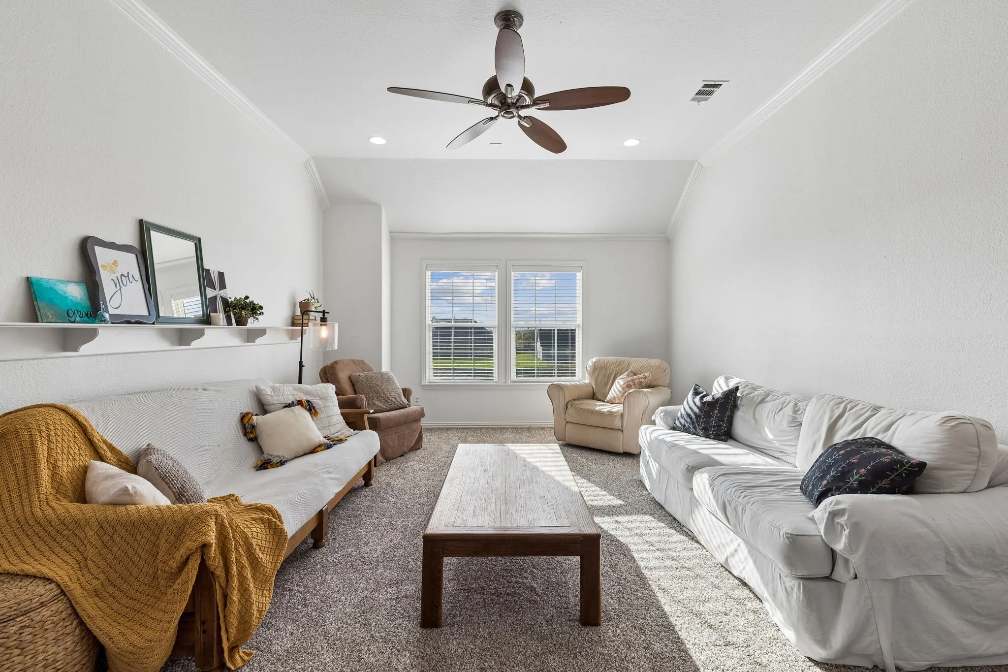 Single Family Residence For Sale in Collin County , 5121 Summerview Lane, Celina, Texas 75009, 5 Bedroom, 4 Bathroom, 3 Garage spaces, 4,304 Sqft, built in 2005, Preowned, mls#21211887, Real Estate Agent in Celina, Homes For Sale in Collin county, Homes For Sale in Celina, Realtor in Celina Texas, Real Estate Brokerage Independent Realty Texas, Luminita Cordes Realtor