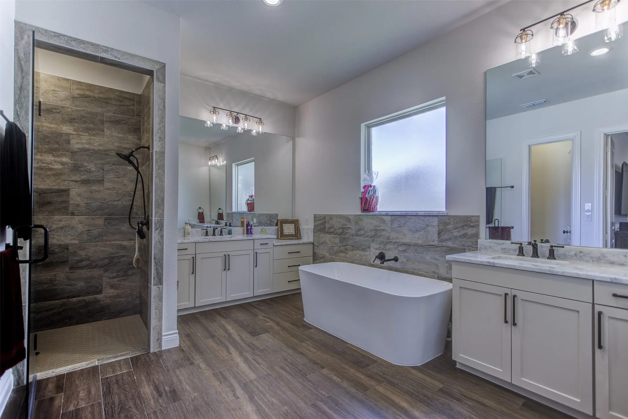Master bath