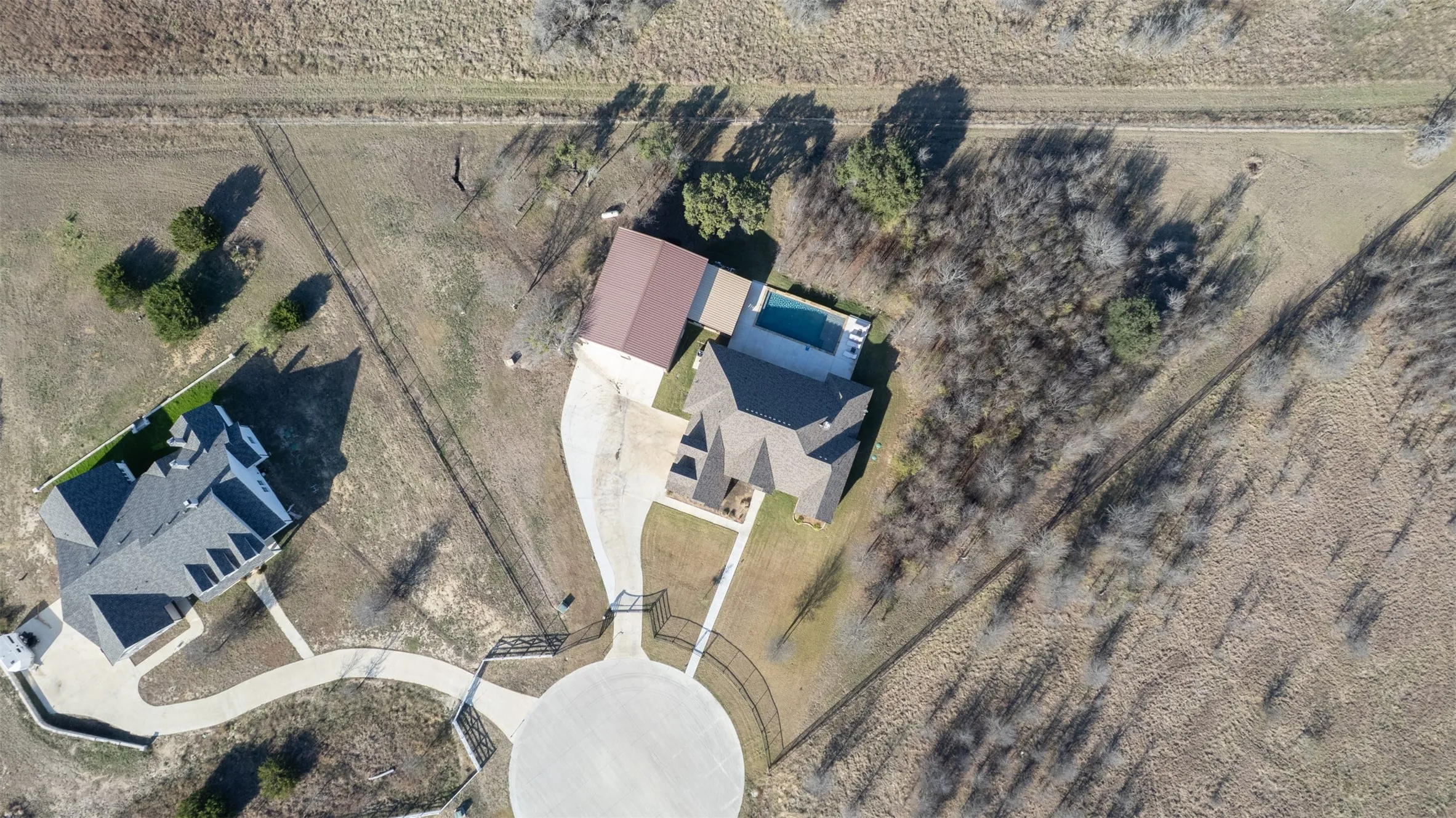 Single Family Residence For Sale in Parker County , 704 Hayden Way, Aledo, Texas 76008, 5 Bedrooms, 3 Bathrooms, 3 Garage spaces, 3,604 Sqft, built in 2022, Preowned, Price $925,000, mls#21210150, Real Estate Agent in Aledo, Homes For Sale in Parker county, Homes For Sale in Aledo, Realtor in Aledo Texas, Real Estate Brokerage Independent Realty Texas, Luminita Cordes Realtor