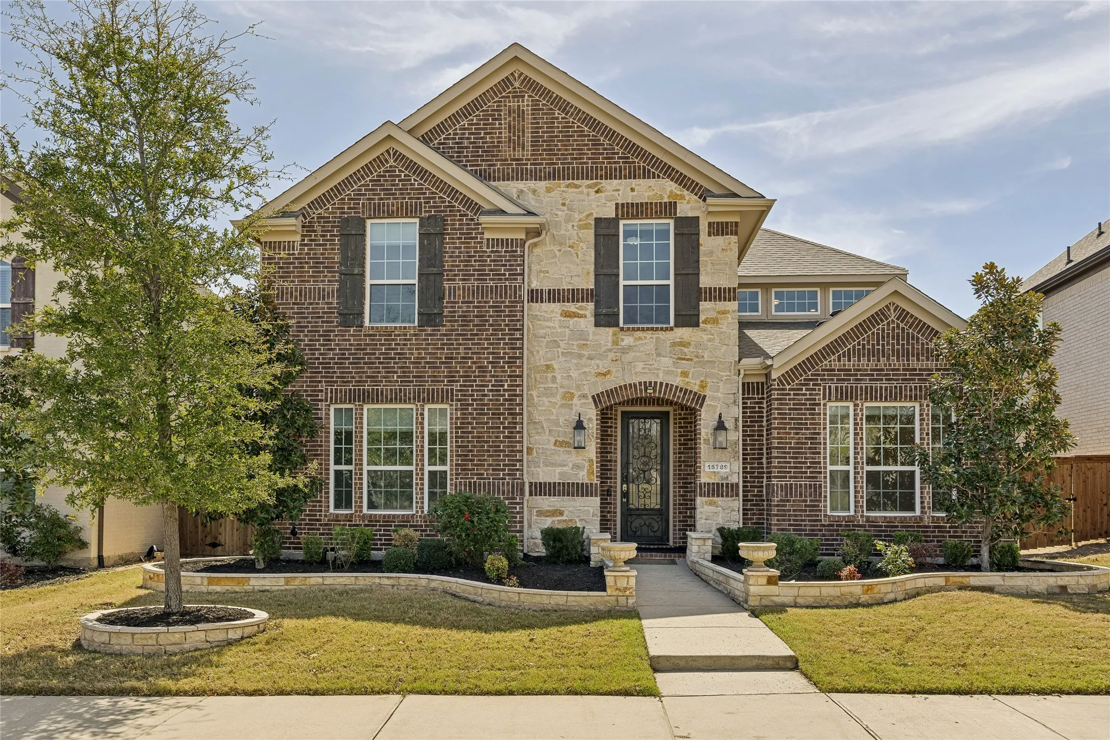 Single Family Residence For Sale in Collin County , 15789 Coral Tree Lane, Frisco, Texas 75035, 5 Bedroom, 5 Bathroom, 2 Garage spaces, 3,478 Sqft, built in 2020, mls#21212753, Real Estate Agent in Frisco, Homes For Sale in Collin county, Homes For Sale in Frisco, Realtor in Frisco Texas, Real Estate Brokerage Independent Realty Texas, Luminita Cordes Realtor