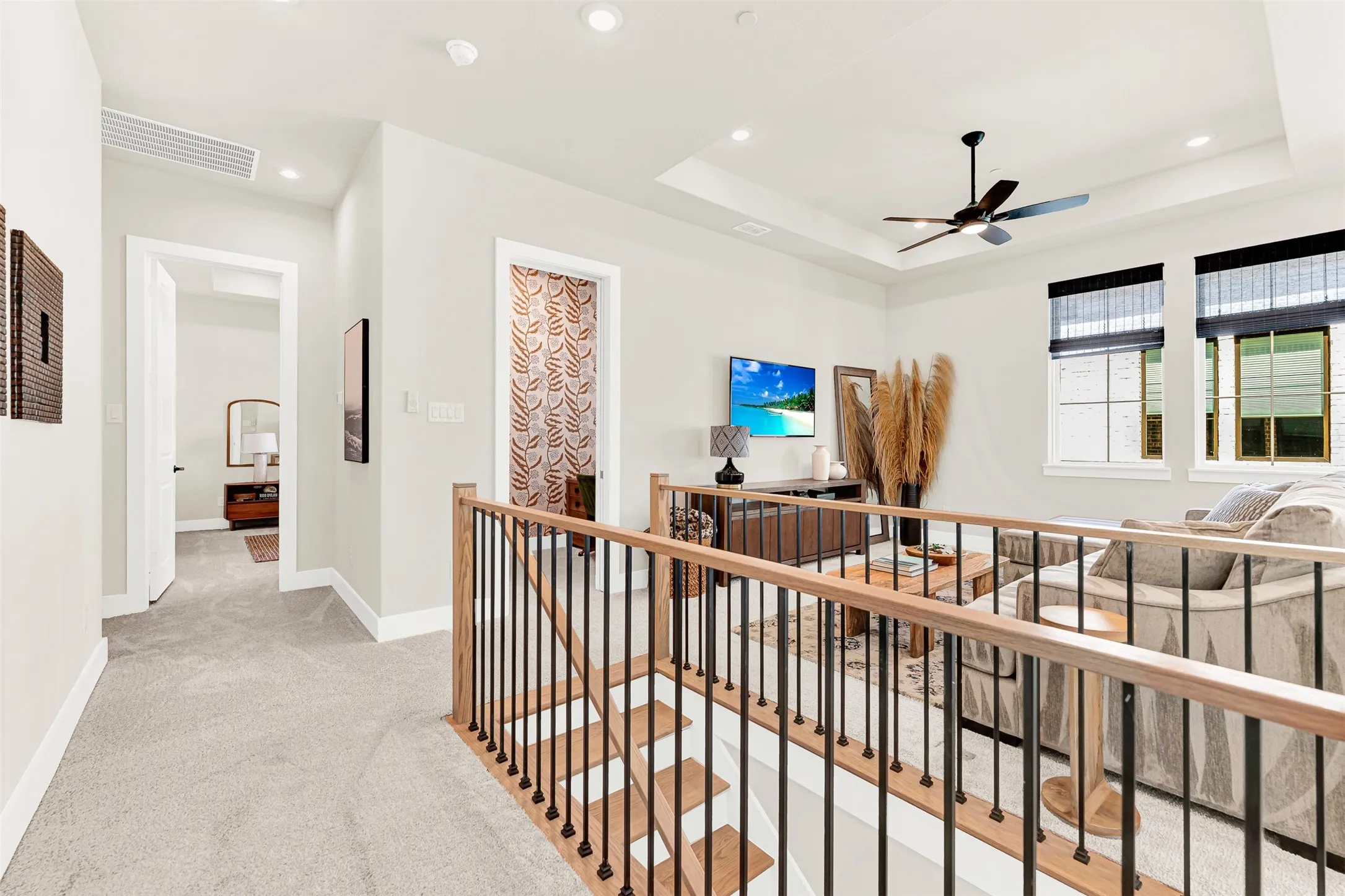 Townhouse For Sale in Denton County , 11965 Dahlia Bay Drive, Frisco, Texas 75033, 3 Bedroom, 3 Bathroom, 2 Garage spaces, 2,401 Sqft, built in 2024, Preowned, mls#21210628, Real Estate Agent in Frisco, Homes For Sale in Denton county, Homes For Sale in Frisco, Realtor in Frisco Texas, Real Estate Brokerage Independent Realty Texas, Luminita Cordes Realtor