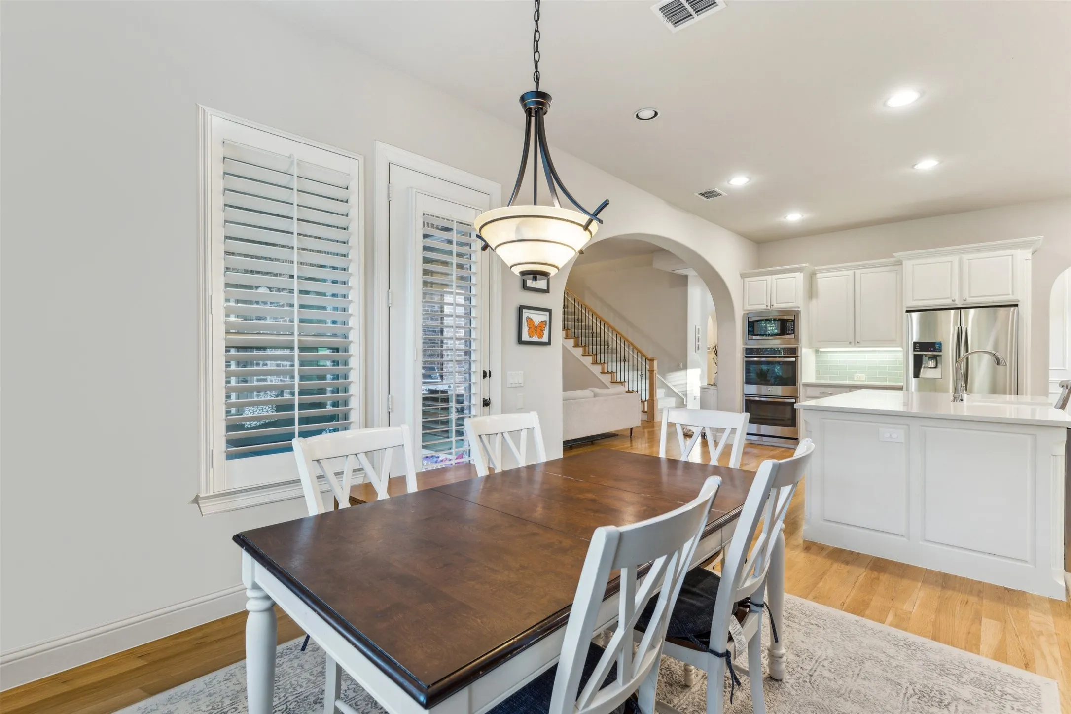 Single Family Residence For Sale in Collin County , 13714 Countrybrook Drive, Frisco, Texas 75035, 5 Bedroom, 5 Bathroom, 3 Garage spaces, 4,260 Sqft, built in 2013, Preowned, mls#21203356, Real Estate Agent in Frisco, Homes For Sale in Collin county, Homes For Sale in Frisco, Realtor in Frisco Texas, Real Estate Brokerage Independent Realty Texas, Luminita Cordes Realtor
