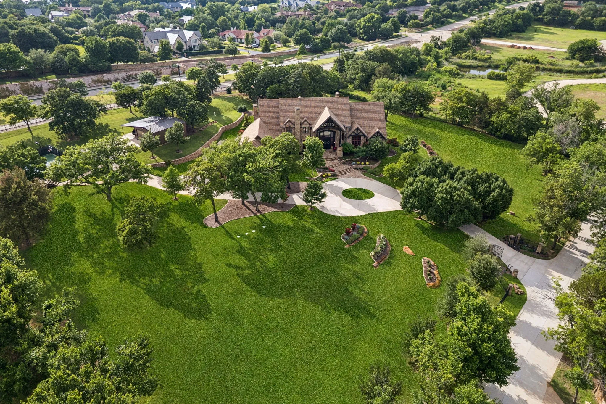 Single Family Residence For Sale in Tarrant County , 1711 Maranatha Way, Southlake, Texas 76092, 5 Bedrooms, 7 Bathrooms, 6 Garage spaces, 7,952 Sqft, built in 2017, Preowned, Price $8,750,000, mls#21203338, Real Estate Agent in Southlake, Homes For Sale in Tarrant county, Homes For Sale in Southlake, Realtor in Southlake Texas, Real Estate Brokerage Independent Realty Texas, Luminita Cordes Realtor