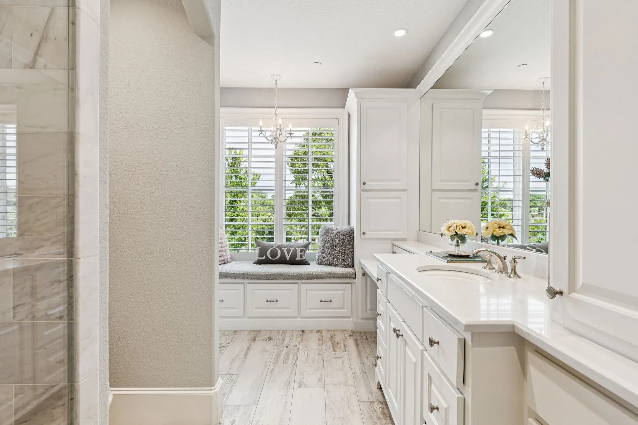 Single Family Residence For Sale in Tarrant County , 1711 Maranatha Way, Southlake, Texas 76092, 5 Bedrooms, 7 Bathrooms, 6 Garage spaces, 7,952 Sqft, built in 2017, Preowned, Price $8,750,000, mls#21203338, Real Estate Agent in Southlake, Homes For Sale in Tarrant county, Homes For Sale in Southlake, Realtor in Southlake Texas, Real Estate Brokerage Independent Realty Texas, Luminita Cordes Realtor