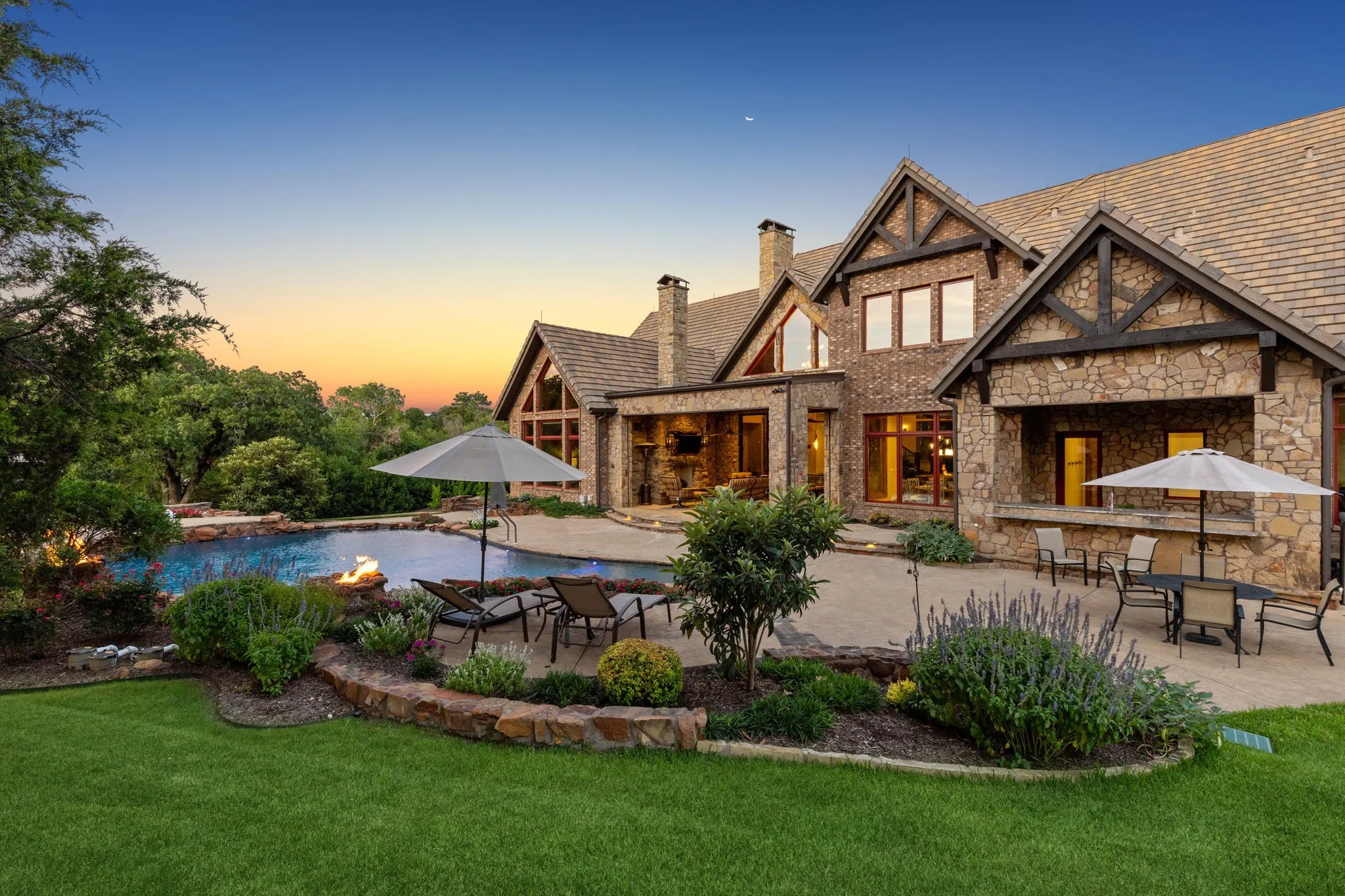 Single Family Residence For Sale in Tarrant County , 1711 Maranatha Way, Southlake, Texas 76092, 5 Bedrooms, 7 Bathrooms, 6 Garage spaces, 7,952 Sqft, built in 2017, Preowned, Price $8,750,000, mls#21203338, Real Estate Agent in Southlake, Homes For Sale in Tarrant county, Homes For Sale in Southlake, Realtor in Southlake Texas, Real Estate Brokerage Independent Realty Texas, Luminita Cordes Realtor