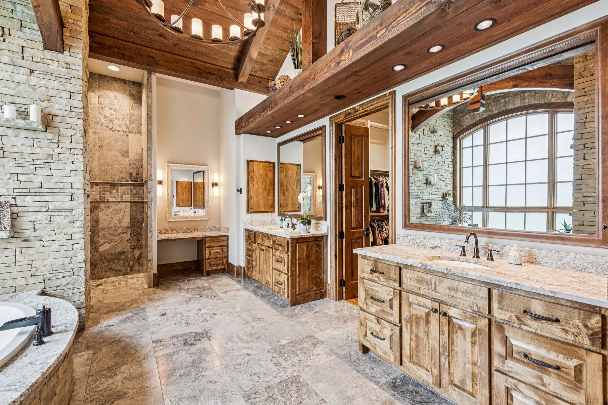 Single Family Residence For Sale in Tarrant County , 1711 Maranatha Way, Southlake, Texas 76092, 5 Bedrooms, 7 Bathrooms, 6 Garage spaces, 7,952 Sqft, built in 2017, Preowned, Price $8,750,000, mls#21203338, Real Estate Agent in Southlake, Homes For Sale in Tarrant county, Homes For Sale in Southlake, Realtor in Southlake Texas, Real Estate Brokerage Independent Realty Texas, Luminita Cordes Realtor