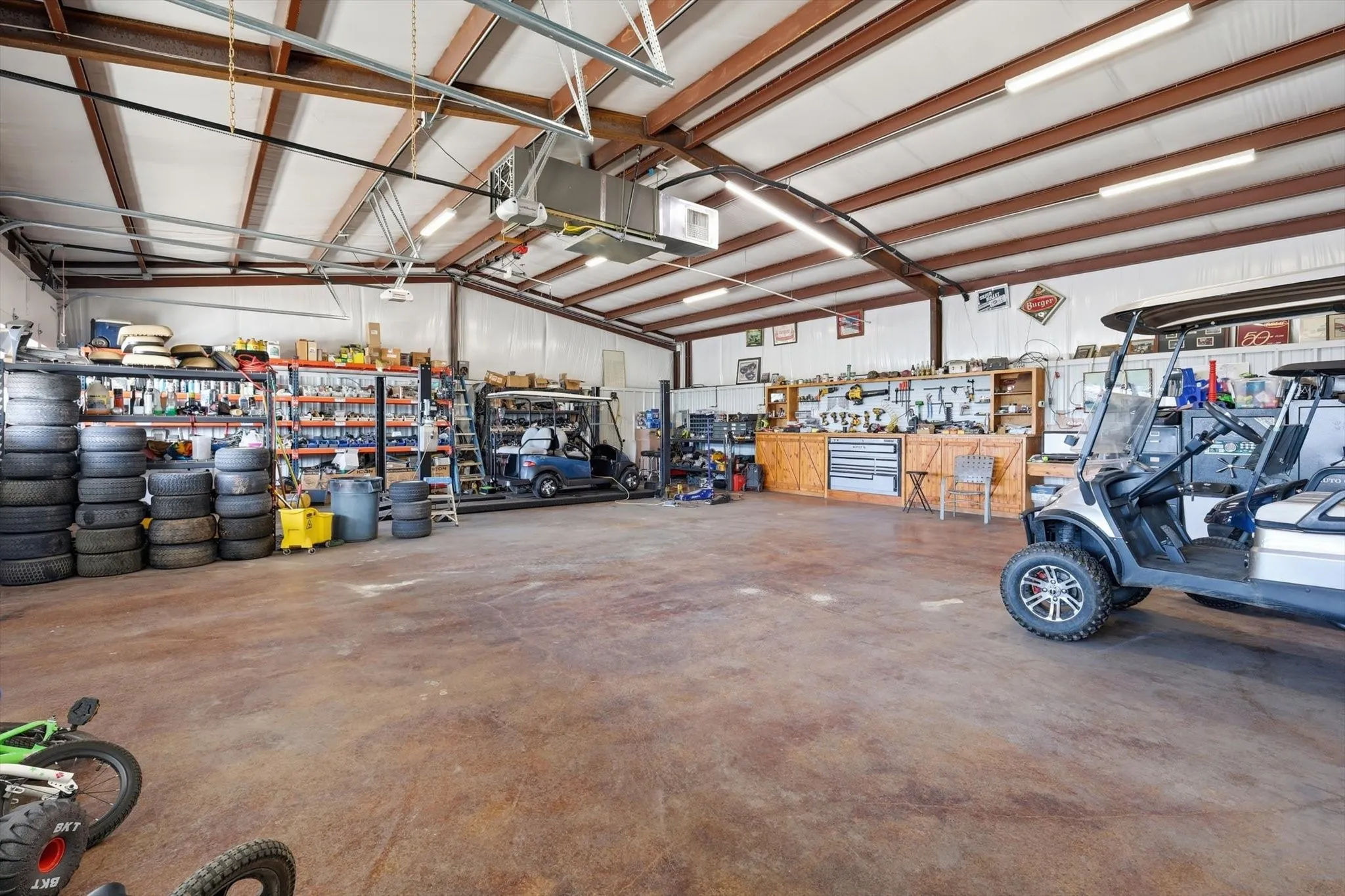Insulated garage