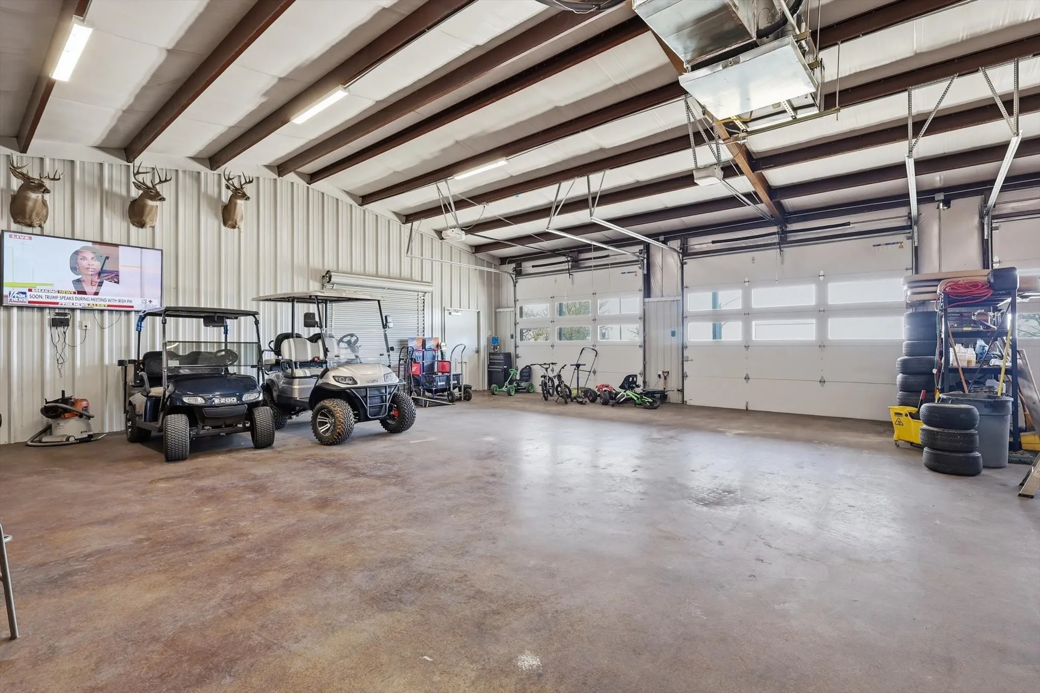 Insulated garage