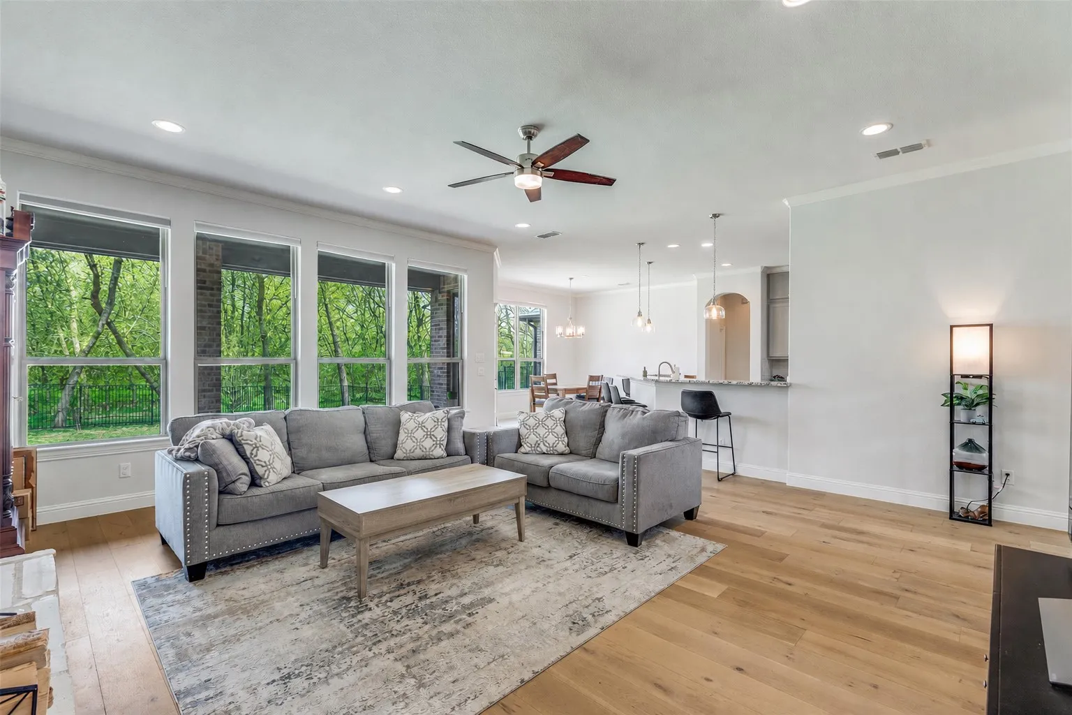 Single Family Residence For Sale in Collin County , 8525 Forest Creek Lane, Anna, Texas 75409, 4 Bedroom, 3 Bathroom, 3 Garage spaces, 2,448 Sqft, built in 2018, Preowned, mls#21210440, Real Estate Agent in Anna, Homes For Sale in Collin county, Homes For Sale in Anna, Realtor in Anna Texas, Real Estate Brokerage Independent Realty Texas, Luminita Cordes Realtor