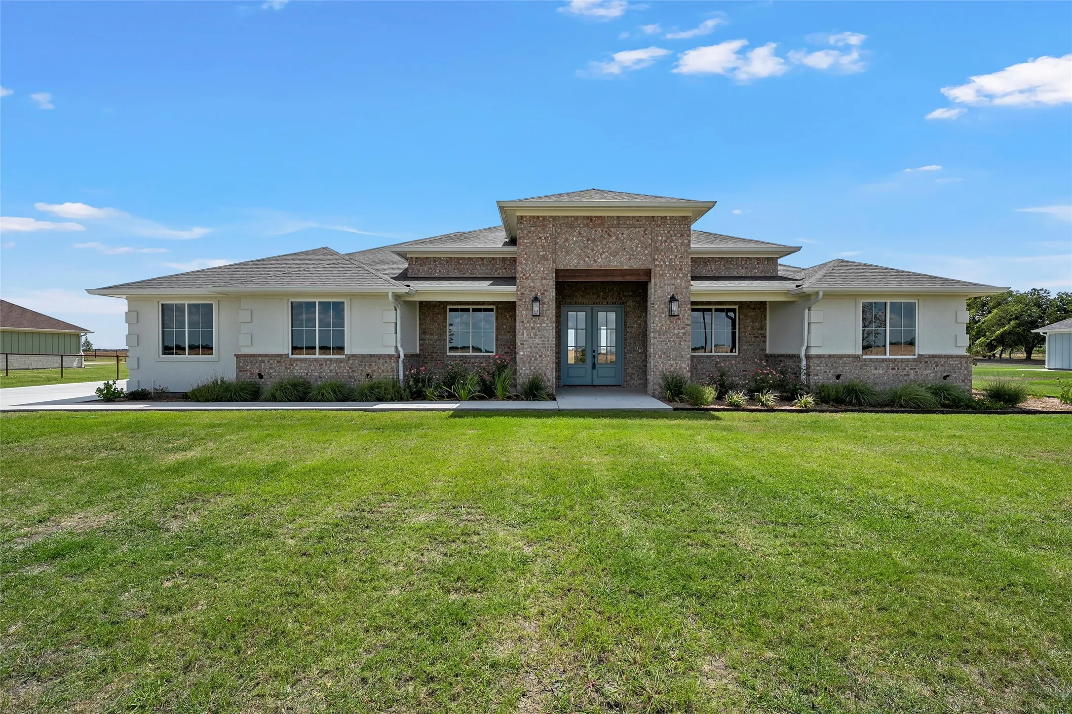 Single Family Residence For Sale in Mc Lennan County , 995 Galaxy Road, Woodway, Texas 76712, 4 Bedroom, 3 Bathroom, 2 Garage spaces, 2,832 Sqft, built in 2026, New Construction - Complete, mls#21209273, Real Estate Agent in Woodway, Homes For Sale in Mc Lennan county, Homes For Sale in Woodway, Realtor in Woodway Texas, Real Estate Brokerage Independent Realty Texas, Luminita Cordes Realtor