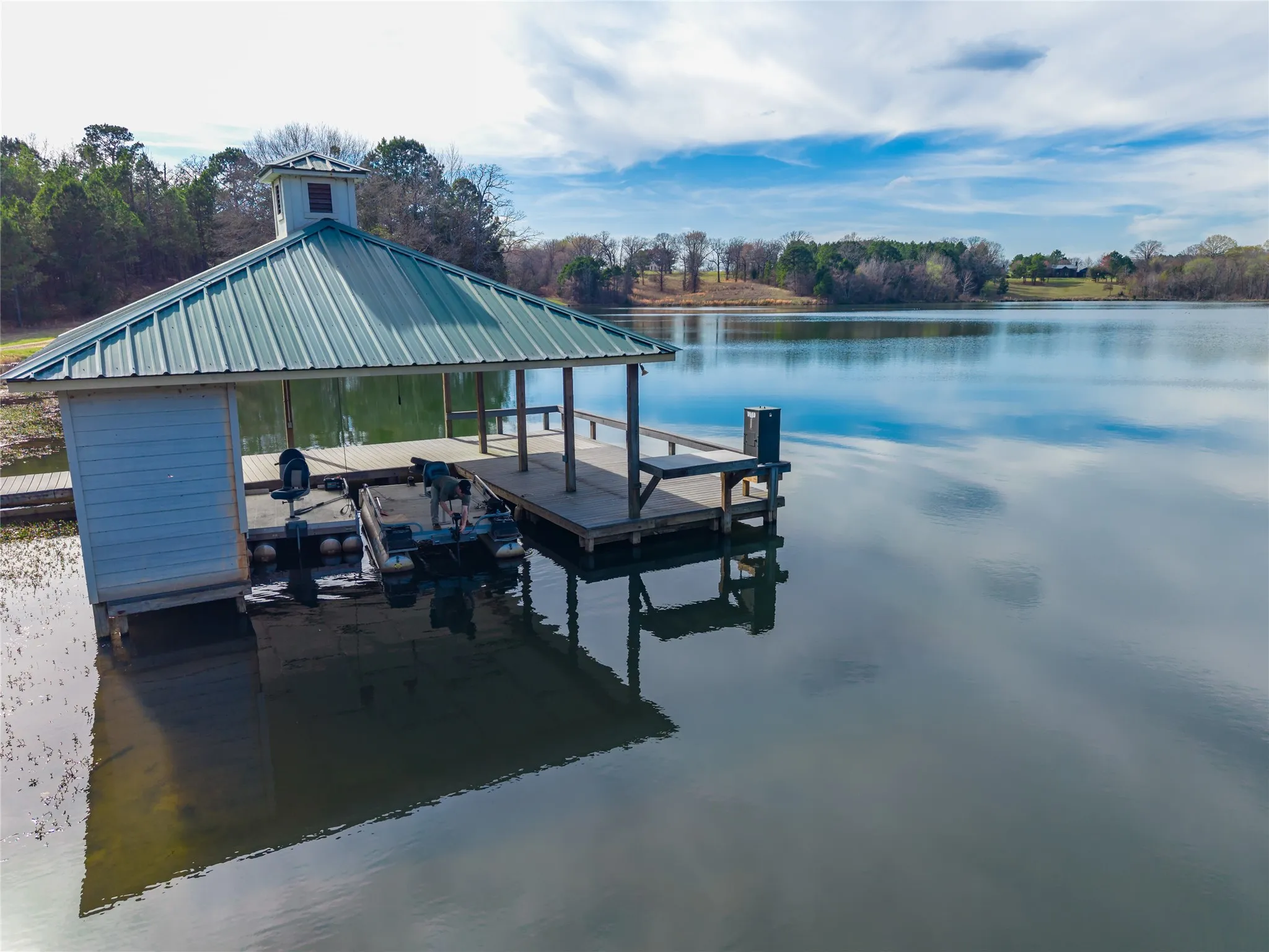 Improved Land For Sale in Wood County , 1002 Private Road 7892, Mineola, Texas 75773, 0, 0, Garage spaces, 0 Sqft, built in 0, Price $1,850,000, mls#21211345, Real Estate Agent in Mineola, Homes For Sale in Wood county, Homes For Sale in Mineola, Realtor in Mineola Texas, Real Estate Brokerage Independent Realty Texas, Luminita Cordes Realtor