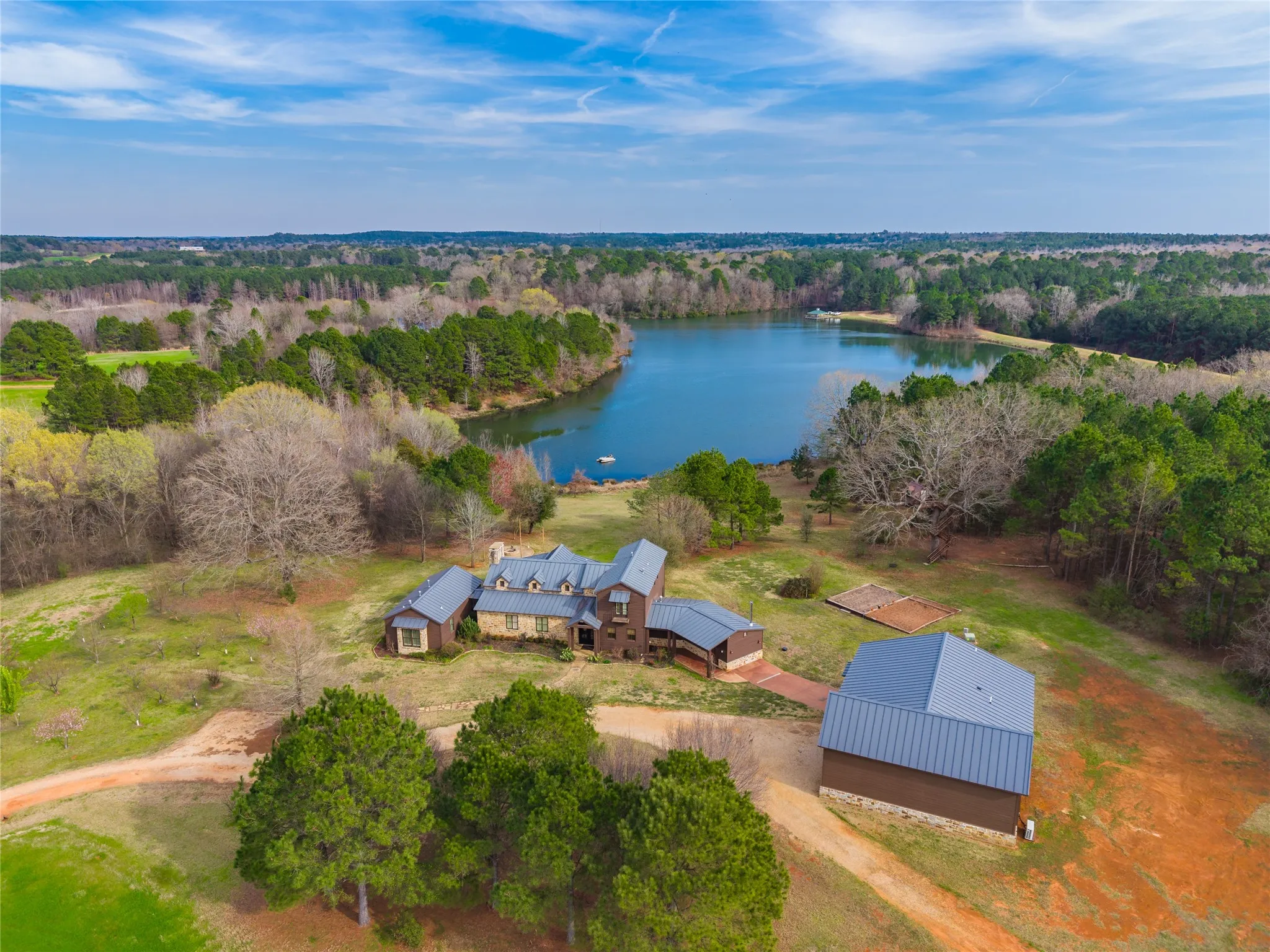 Improved Land For Sale in Wood County , 1002 Private Road 7892, Mineola, Texas 75773, 0, 0, Garage spaces, 0 Sqft, built in 0, Price $1,850,000, mls#21211345, Real Estate Agent in Mineola, Homes For Sale in Wood county, Homes For Sale in Mineola, Realtor in Mineola Texas, Real Estate Brokerage Independent Realty Texas, Luminita Cordes Realtor