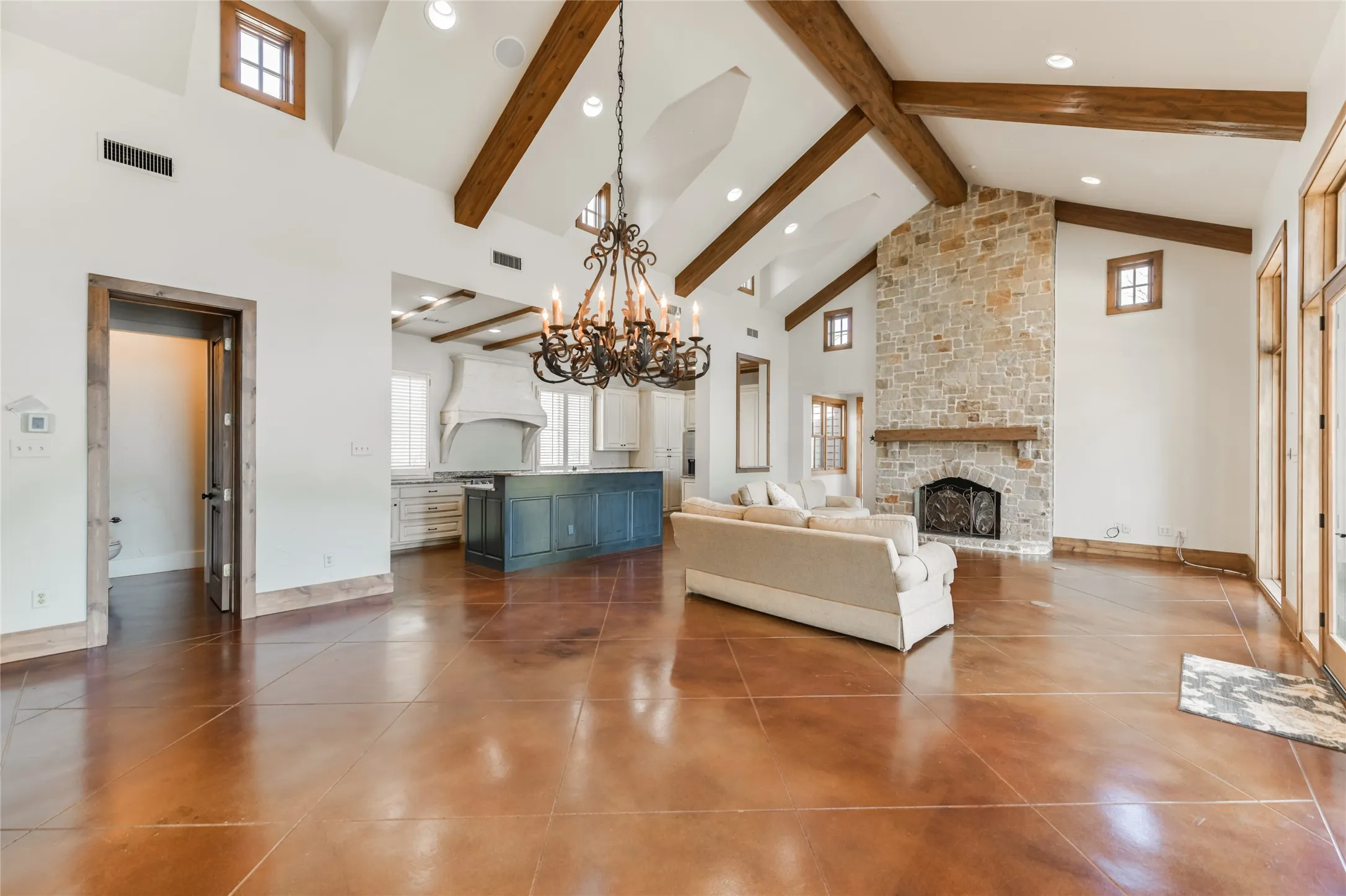 Improved Land For Sale in Wood County , 1002 Private Road 7892, Mineola, Texas 75773, 0, 0, Garage spaces, 0 Sqft, built in 0, Price $1,850,000, mls#21211345, Real Estate Agent in Mineola, Homes For Sale in Wood county, Homes For Sale in Mineola, Realtor in Mineola Texas, Real Estate Brokerage Independent Realty Texas, Luminita Cordes Realtor