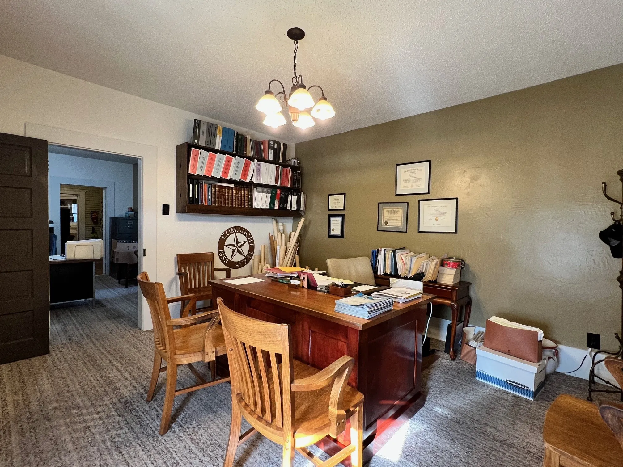 Office For Sale in Comanche County , 306 N Austin Street, Comanche, Texas 76442, 0, 0, Garage spaces, 0 Sqft, built in 1910, Preowned, mls#21210761, Real Estate Agent in Comanche, Homes For Sale in Comanche county, Homes For Sale in Comanche, Realtor in Comanche Texas, Real Estate Brokerage Independent Realty Texas, Luminita Cordes Realtor