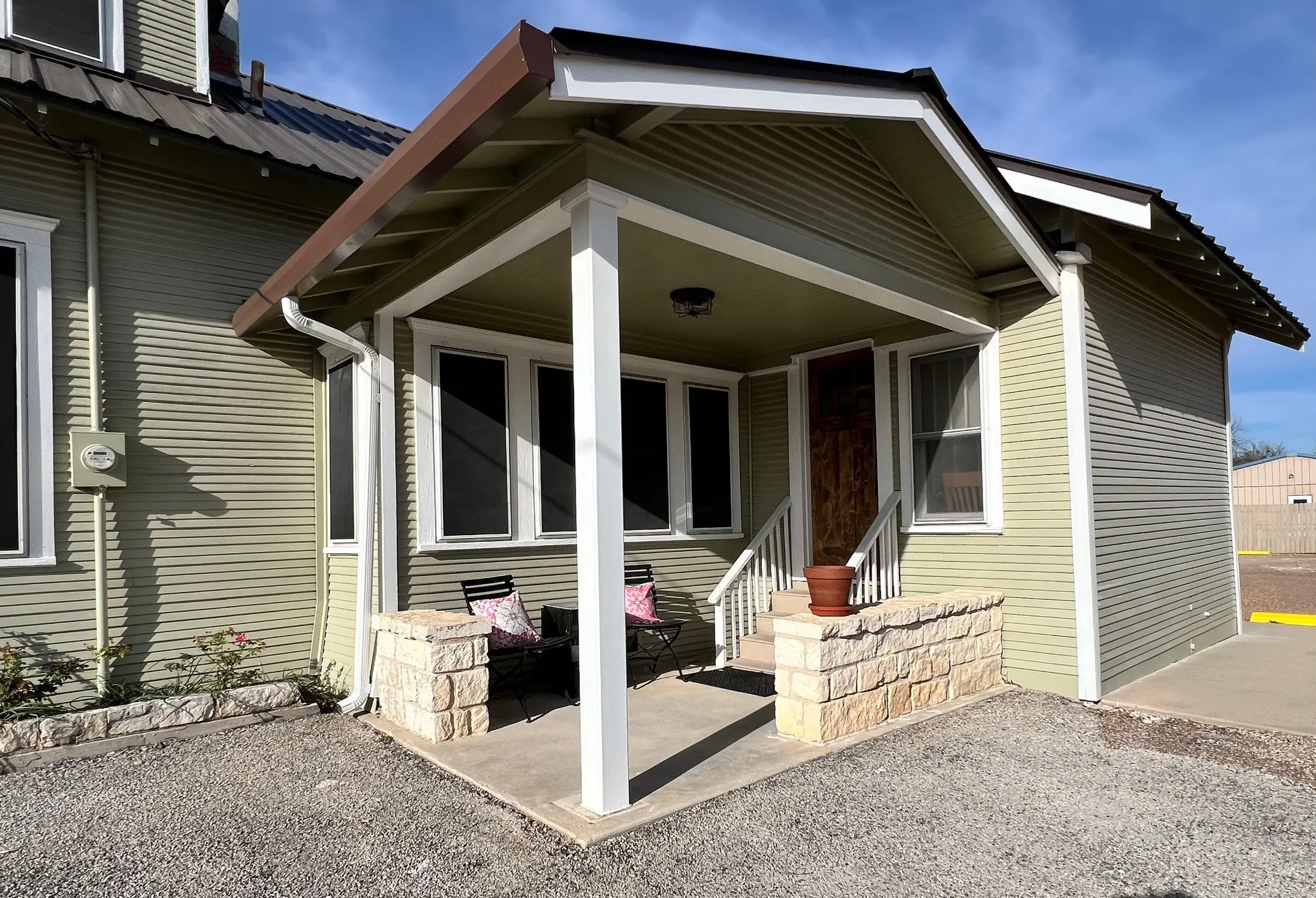 Office For Sale in Comanche County , 306 N Austin Street, Comanche, Texas 76442, 0, 0, Garage spaces, 0 Sqft, built in 1910, Preowned, mls#21210761, Real Estate Agent in Comanche, Homes For Sale in Comanche county, Homes For Sale in Comanche, Realtor in Comanche Texas, Real Estate Brokerage Independent Realty Texas, Luminita Cordes Realtor