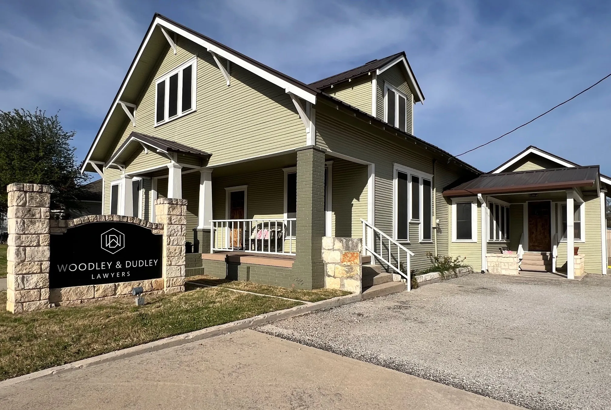 Office For Sale in Comanche County , 306 N Austin Street, Comanche, Texas 76442, 0, 0, Garage spaces, 0 Sqft, built in 1910, Preowned, mls#21210761, Real Estate Agent in Comanche, Homes For Sale in Comanche county, Homes For Sale in Comanche, Realtor in Comanche Texas, Real Estate Brokerage Independent Realty Texas, Luminita Cordes Realtor