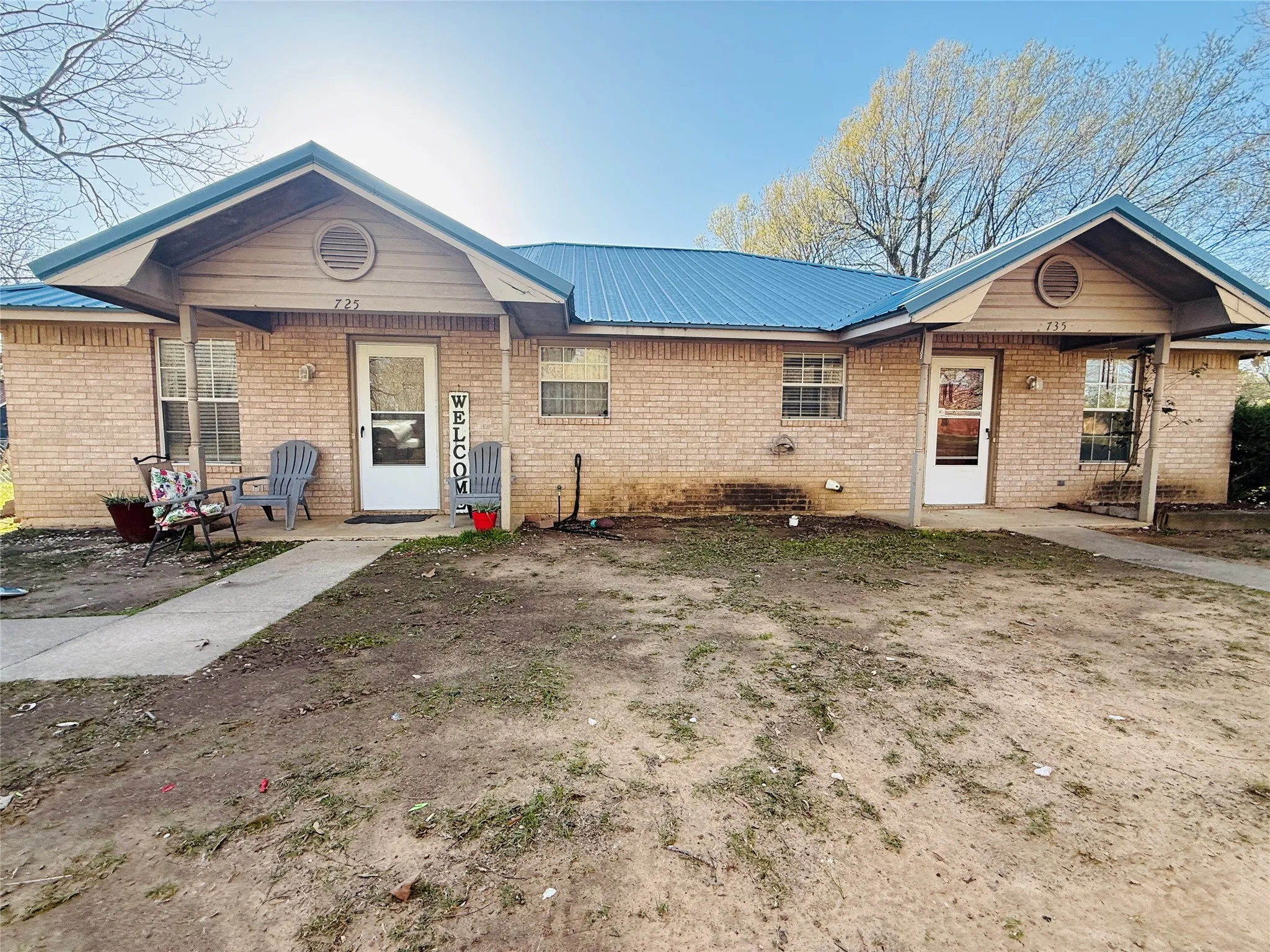 Duplex For Sale in Lamar County , 735 Anderson Road, Reno, Texas 75462, 4 Bedroom, 2 Bathroom, Garage spaces, 0 Sqft, built in 1997, Preowned, mls#21213062, Real Estate Agent in Reno, Homes For Sale in Lamar county, Homes For Sale in Reno, Realtor in Reno Texas, Real Estate Brokerage Independent Realty Texas, Luminita Cordes Realtor