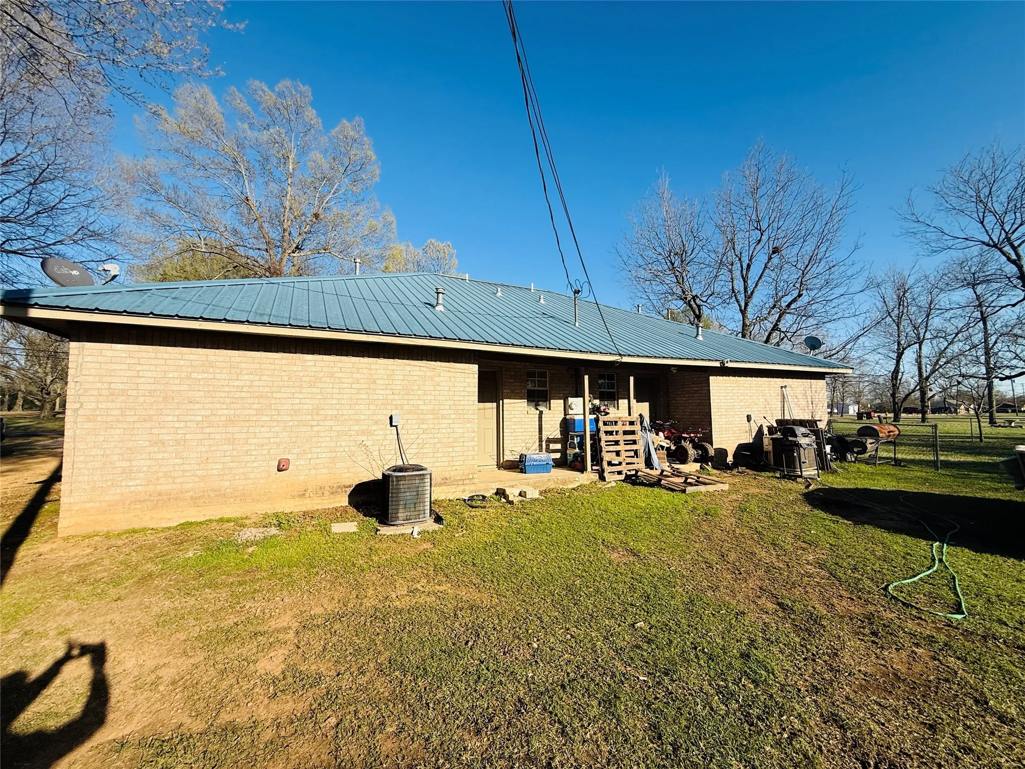 Duplex For Sale in Lamar County , 735 Anderson Road, Reno, Texas 75462, 4 Bedroom, 2 Bathroom, Garage spaces, 0 Sqft, built in 1997, Preowned, mls#21213062, Real Estate Agent in Reno, Homes For Sale in Lamar county, Homes For Sale in Reno, Realtor in Reno Texas, Real Estate Brokerage Independent Realty Texas, Luminita Cordes Realtor