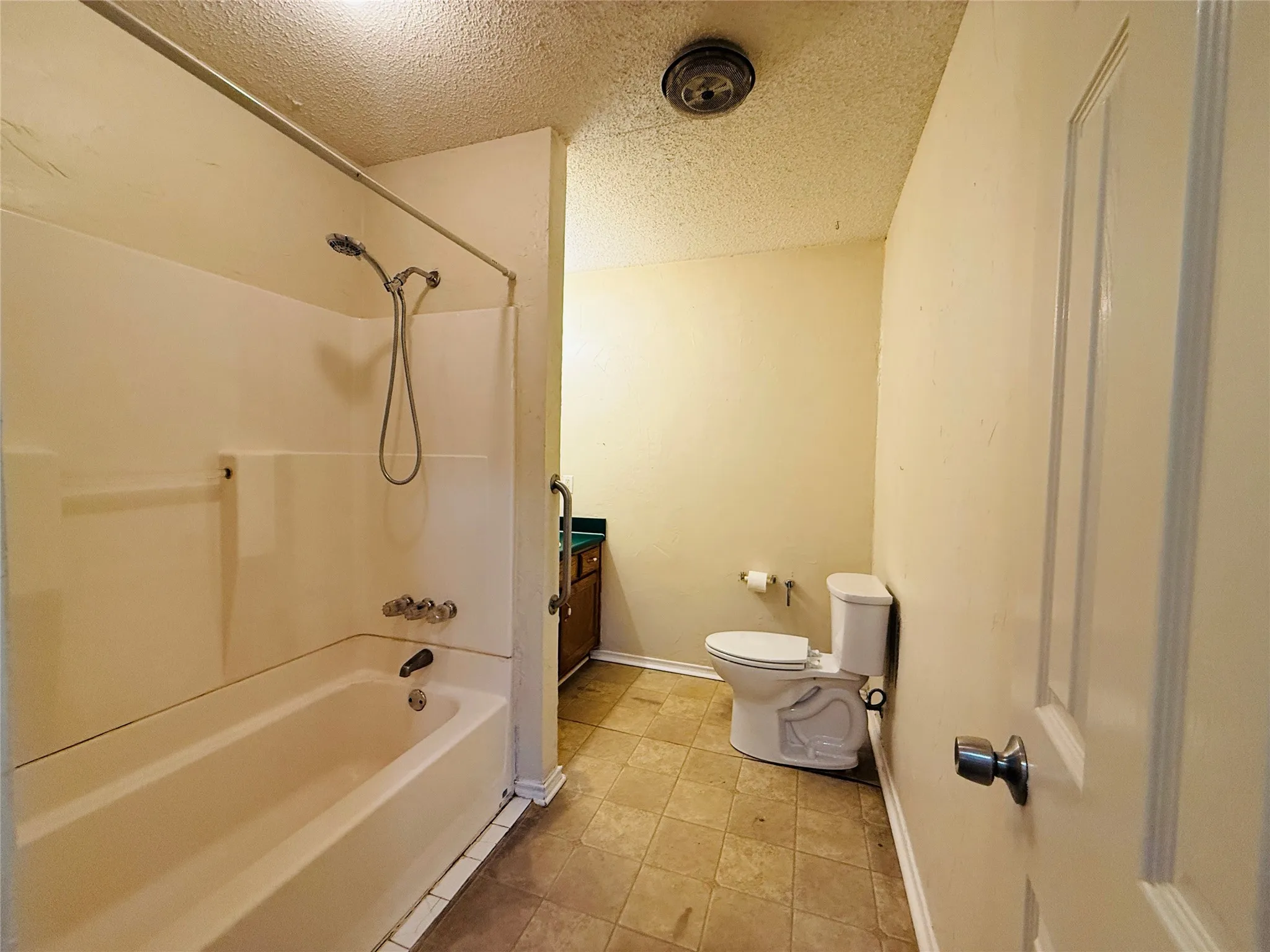 Duplex For Sale in Lamar County , 735 Anderson Road, Reno, Texas 75462, 4 Bedroom, 2 Bathroom, Garage spaces, 0 Sqft, built in 1997, Preowned, mls#21213062, Real Estate Agent in Reno, Homes For Sale in Lamar county, Homes For Sale in Reno, Realtor in Reno Texas, Real Estate Brokerage Independent Realty Texas, Luminita Cordes Realtor