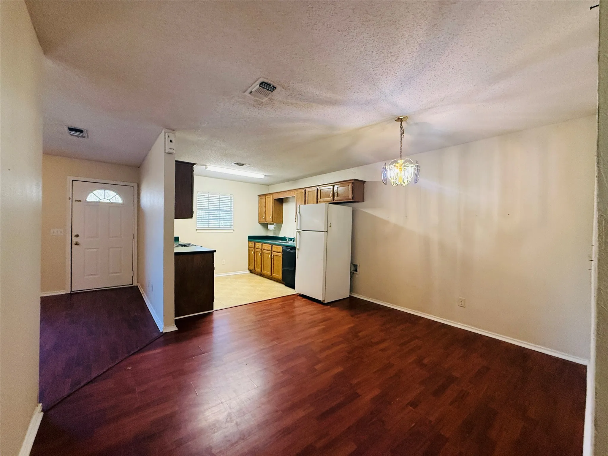 Duplex For Sale in Lamar County , 735 Anderson Road, Reno, Texas 75462, 4 Bedroom, 2 Bathroom, Garage spaces, 0 Sqft, built in 1997, Preowned, mls#21213062, Real Estate Agent in Reno, Homes For Sale in Lamar county, Homes For Sale in Reno, Realtor in Reno Texas, Real Estate Brokerage Independent Realty Texas, Luminita Cordes Realtor
