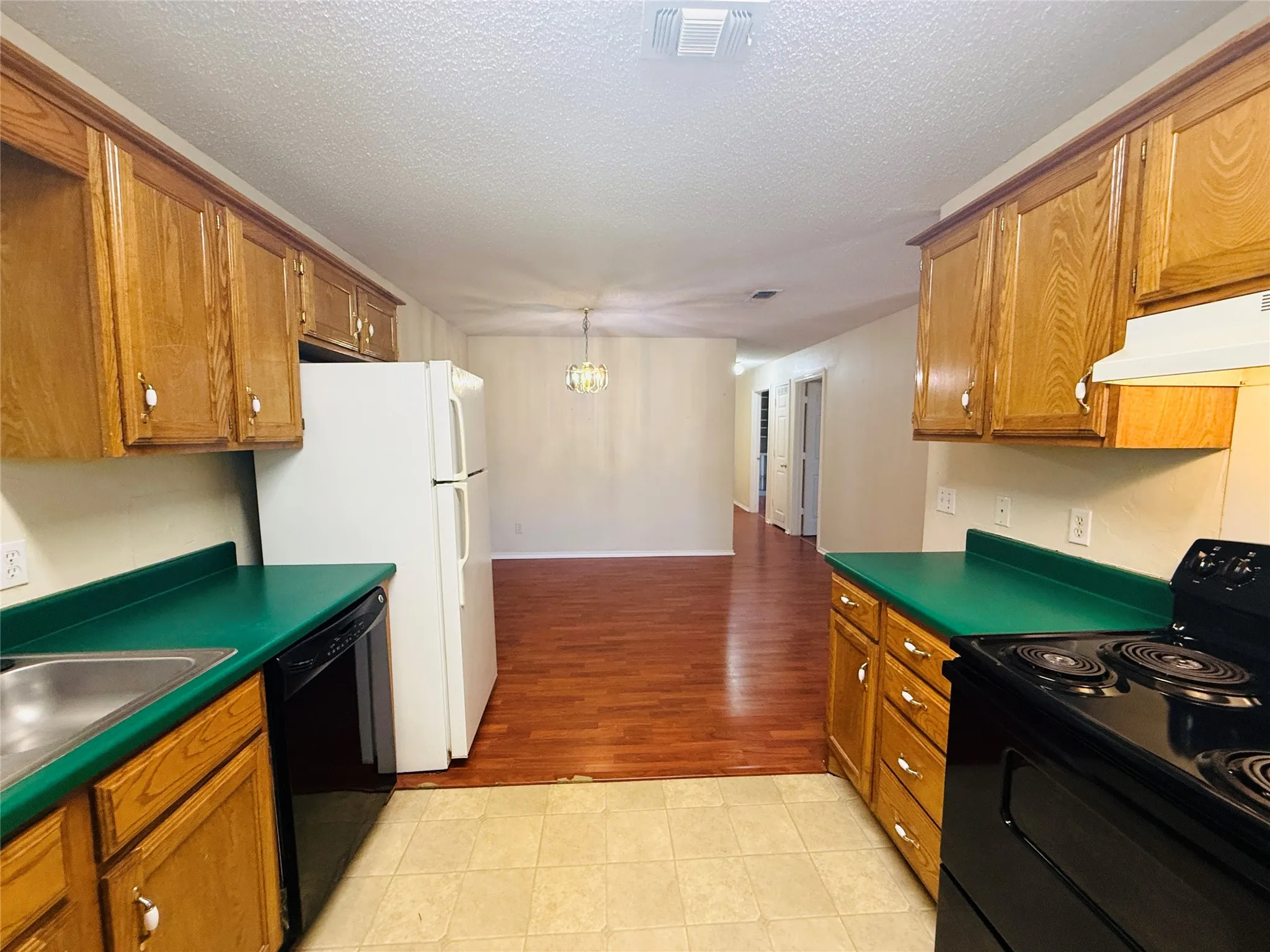 Duplex For Sale in Lamar County , 735 Anderson Road, Reno, Texas 75462, 4 Bedroom, 2 Bathroom, Garage spaces, 0 Sqft, built in 1997, Preowned, mls#21213062, Real Estate Agent in Reno, Homes For Sale in Lamar county, Homes For Sale in Reno, Realtor in Reno Texas, Real Estate Brokerage Independent Realty Texas, Luminita Cordes Realtor