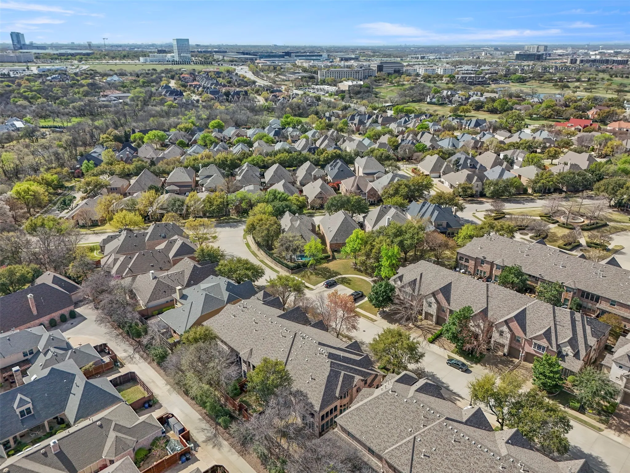 Townhouse For Sale in Collin County , 2388 Greymoore Drive, Frisco, Texas 75034, 4 Bedroom, 4 Bathroom, 2 Garage spaces, 3,017 Sqft, built in 2006, mls#21202861, Real Estate Agent in Frisco, Homes For Sale in Collin county, Homes For Sale in Frisco, Realtor in Frisco Texas, Real Estate Brokerage Independent Realty Texas, Luminita Cordes Realtor