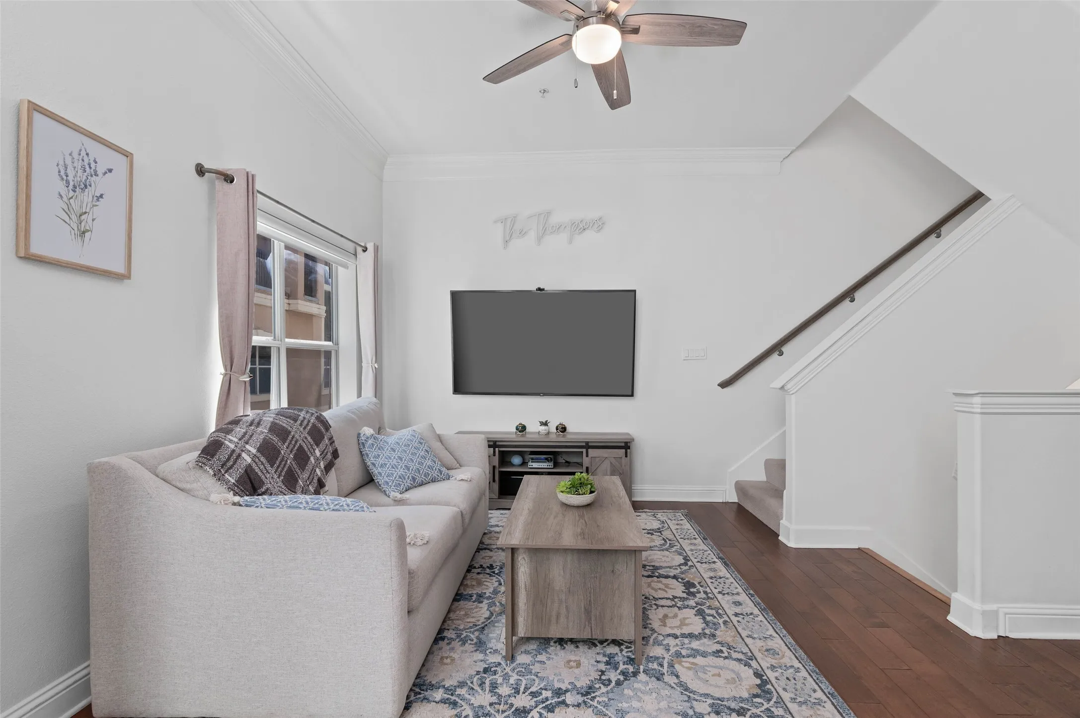 Condominium For Sale in Dallas County , 5609 Lindell Avenue 3, Dallas, Texas 75206, 2 Bedroom, 2 Bathroom, 2 Garage spaces, 1,596 Sqft, built in 2007, Preowned, mls#21212095, Real Estate Agent in Dallas, Homes For Sale in Dallas county, Homes For Sale in Dallas, Realtor in Dallas Texas, Real Estate Brokerage Independent Realty Texas, Luminita Cordes Realtor