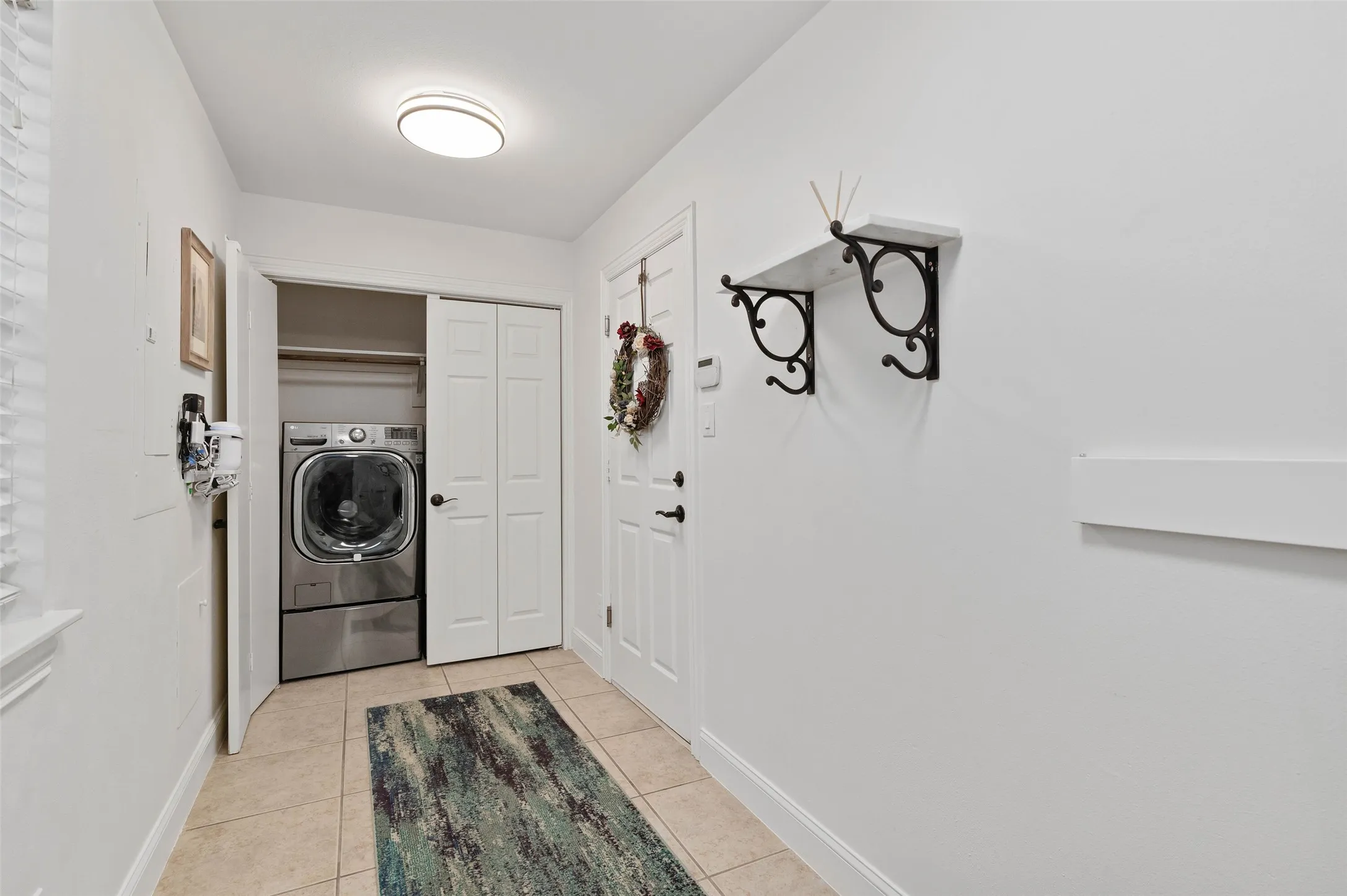 Condominium For Sale in Dallas County , 5609 Lindell Avenue 3, Dallas, Texas 75206, 2 Bedroom, 2 Bathroom, 2 Garage spaces, 1,596 Sqft, built in 2007, Preowned, mls#21212095, Real Estate Agent in Dallas, Homes For Sale in Dallas county, Homes For Sale in Dallas, Realtor in Dallas Texas, Real Estate Brokerage Independent Realty Texas, Luminita Cordes Realtor