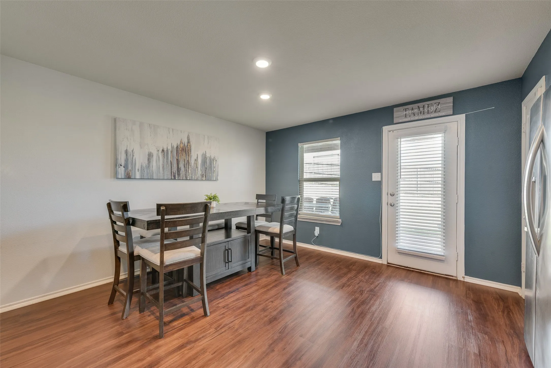 Single Family Residence For Sale in Rockwall County , 813 Horton Street, Fate, Texas 75189, 4 Bedroom, 3 Bathroom, 2 Garage spaces, 2,171 Sqft, built in 2019, Preowned, mls#21213153, Real Estate Agent in Fate, Homes For Sale in Rockwall county, Homes For Sale in Fate, Realtor in Fate Texas, Real Estate Brokerage Independent Realty Texas, Luminita Cordes Realtor
