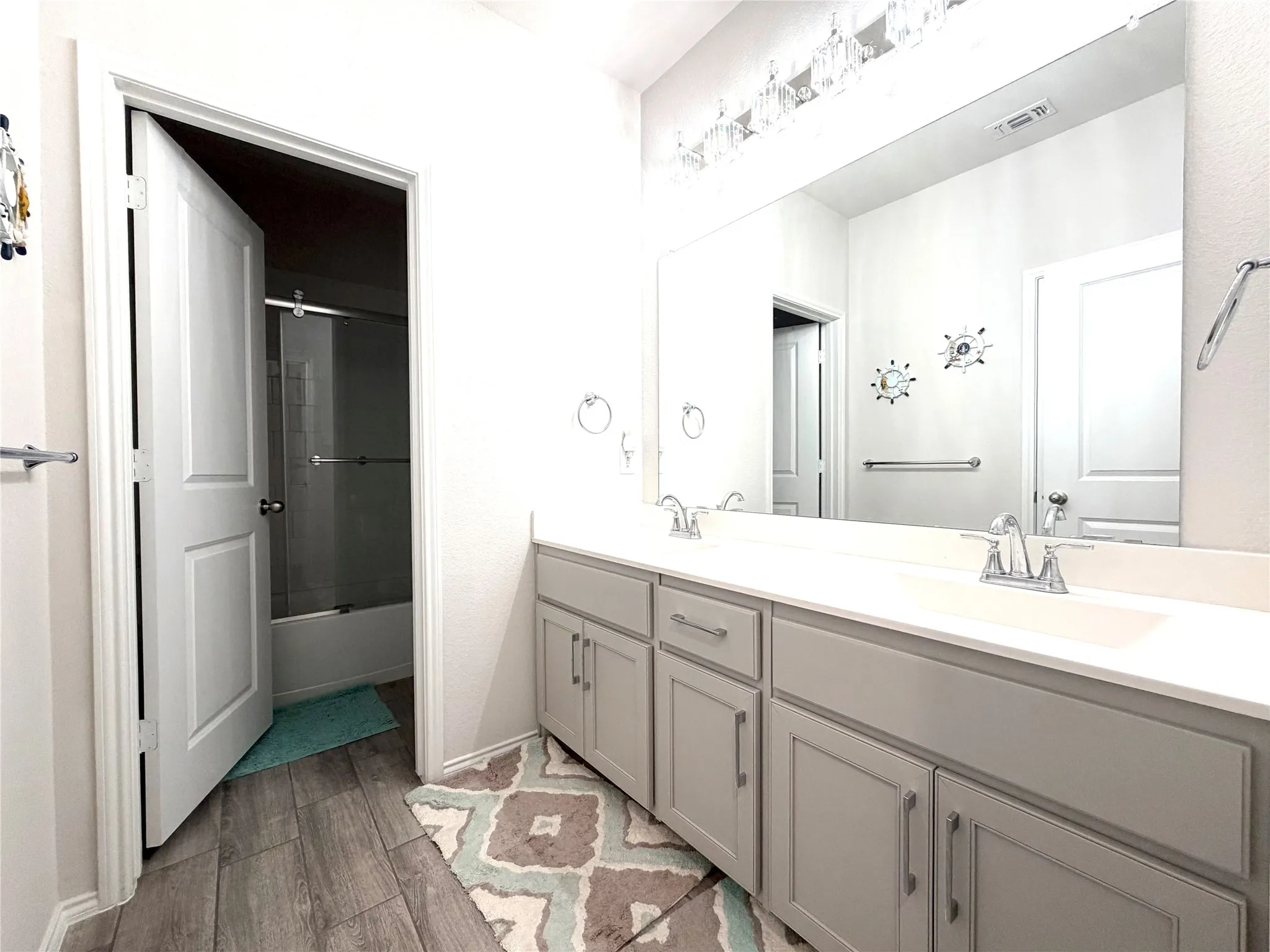 Single Family Residence For Sale in Kaufman County , 3747 Topeka Trail, Heartland, Texas 75114, 4 Bedrooms, 2 Bathrooms, 2 Garage spaces, 2,042 Sqft, built in 2023, Price $375,000, mls#21213160, Real Estate Agent in Heartland, Homes For Sale in Kaufman county, Homes For Sale in Heartland, Realtor in Heartland Texas, Real Estate Brokerage Independent Realty Texas, Luminita Cordes Realtor