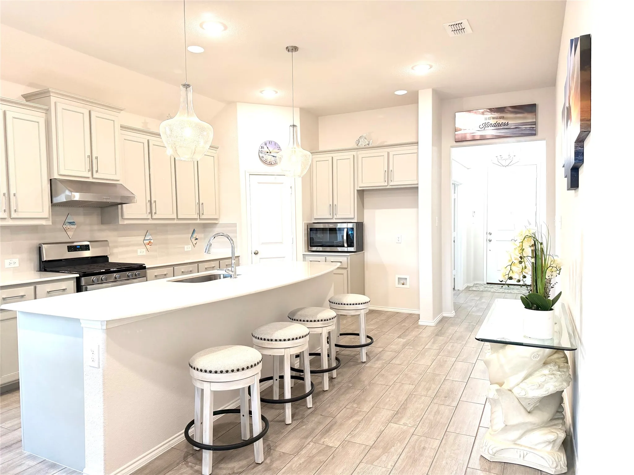 Single Family Residence For Sale in Kaufman County , 3747 Topeka Trail, Heartland, Texas 75114, 4 Bedrooms, 2 Bathrooms, 2 Garage spaces, 2,042 Sqft, built in 2023, Price $375,000, mls#21213160, Real Estate Agent in Heartland, Homes For Sale in Kaufman county, Homes For Sale in Heartland, Realtor in Heartland Texas, Real Estate Brokerage Independent Realty Texas, Luminita Cordes Realtor