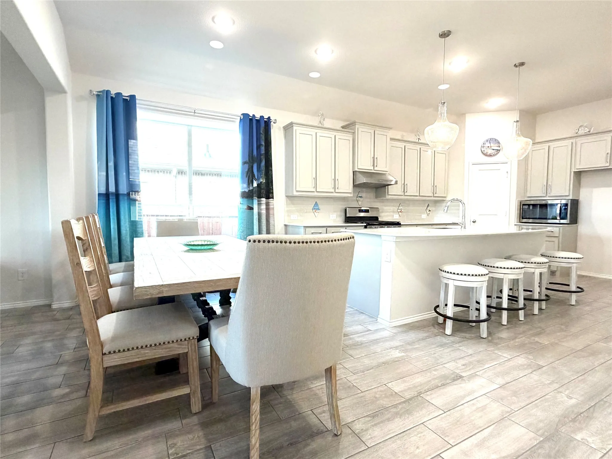 Single Family Residence For Sale in Kaufman County , 3747 Topeka Trail, Heartland, Texas 75114, 4 Bedrooms, 2 Bathrooms, 2 Garage spaces, 2,042 Sqft, built in 2023, Price $375,000, mls#21213160, Real Estate Agent in Heartland, Homes For Sale in Kaufman county, Homes For Sale in Heartland, Realtor in Heartland Texas, Real Estate Brokerage Independent Realty Texas, Luminita Cordes Realtor