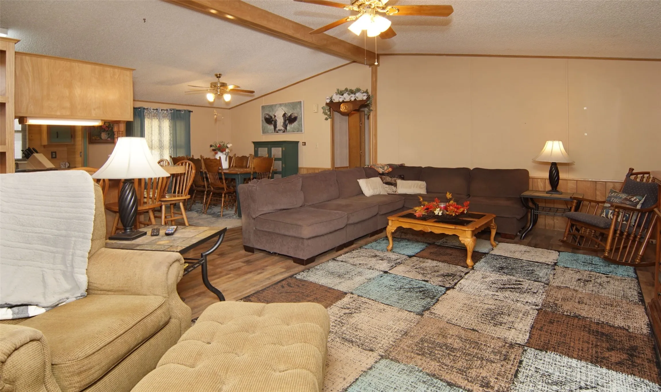 Manufactured Home For Sale in Palo Pinto County , 4812 Sunset Lane 36, Possum Kingdom Lake, Texas 76450, 3 Bedroom, 2 Bathroom, 2 Garage spaces, 1,456 Sqft, built in 1984, Preowned, mls#21212772, Real Estate Agent in Possum Kingdom Lake, Homes For Sale in Palo Pinto county, Homes For Sale in Possum Kingdom Lake, Realtor in Possum Kingdom Lake Texas, Real Estate Brokerage Independent Realty Texas, Luminita Cordes Realtor