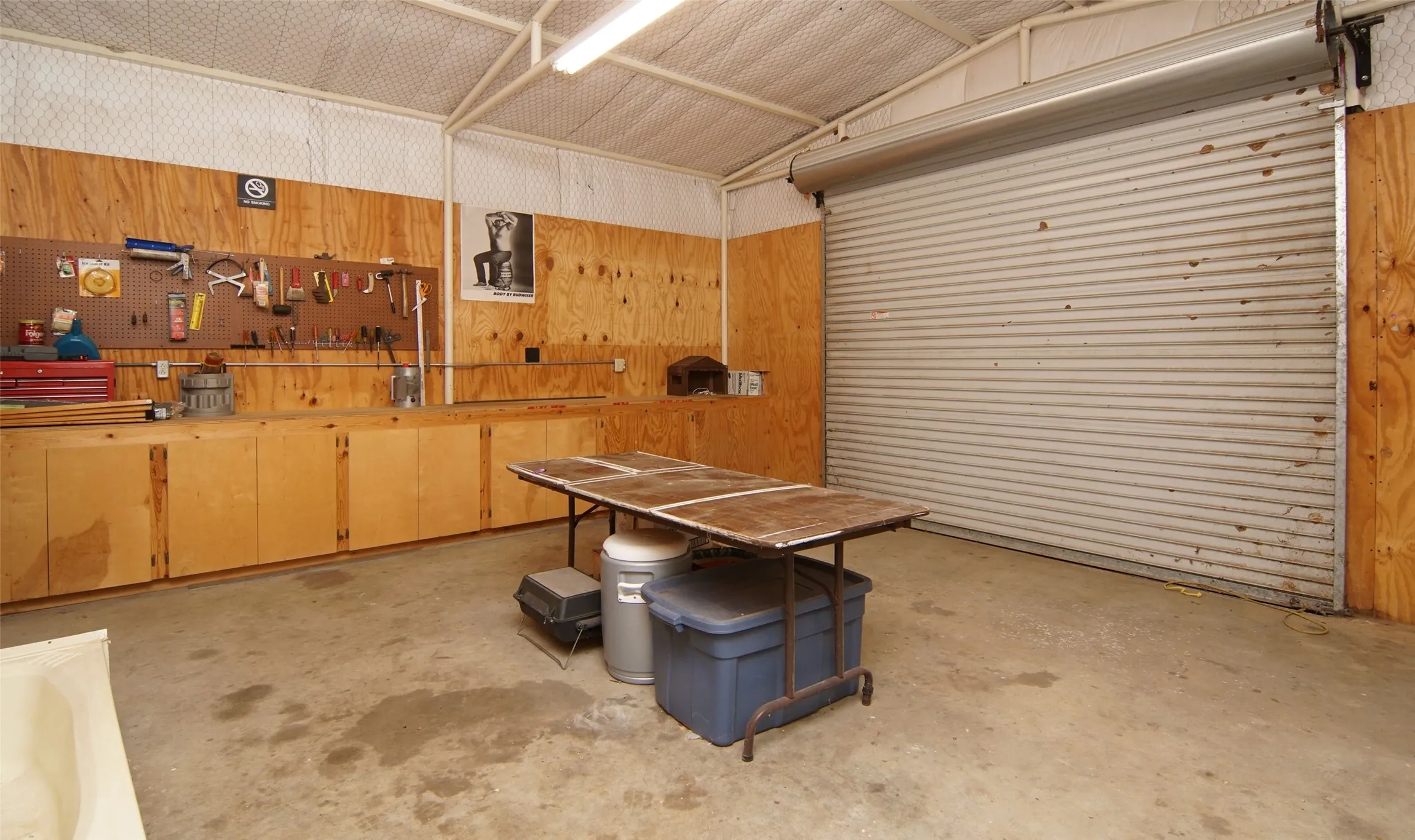 Manufactured Home For Sale in Palo Pinto County , 4812 Sunset Lane 36, Possum Kingdom Lake, Texas 76450, 3 Bedroom, 2 Bathroom, 2 Garage spaces, 1,456 Sqft, built in 1984, Preowned, mls#21212772, Real Estate Agent in Possum Kingdom Lake, Homes For Sale in Palo Pinto county, Homes For Sale in Possum Kingdom Lake, Realtor in Possum Kingdom Lake Texas, Real Estate Brokerage Independent Realty Texas, Luminita Cordes Realtor