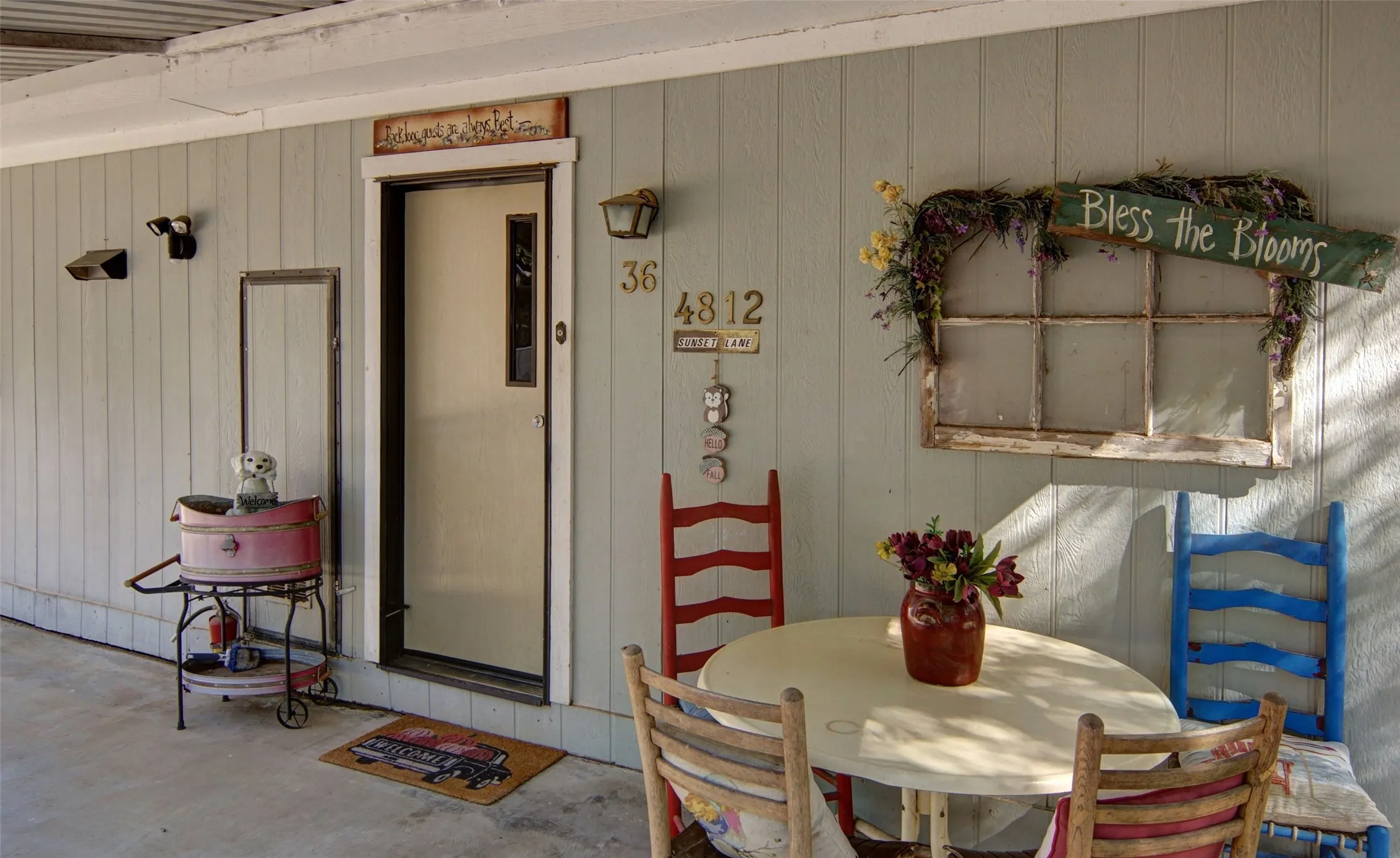 Manufactured Home For Sale in Palo Pinto County , 4812 Sunset Lane 36, Possum Kingdom Lake, Texas 76450, 3 Bedroom, 2 Bathroom, 2 Garage spaces, 1,456 Sqft, built in 1984, Preowned, mls#21212772, Real Estate Agent in Possum Kingdom Lake, Homes For Sale in Palo Pinto county, Homes For Sale in Possum Kingdom Lake, Realtor in Possum Kingdom Lake Texas, Real Estate Brokerage Independent Realty Texas, Luminita Cordes Realtor