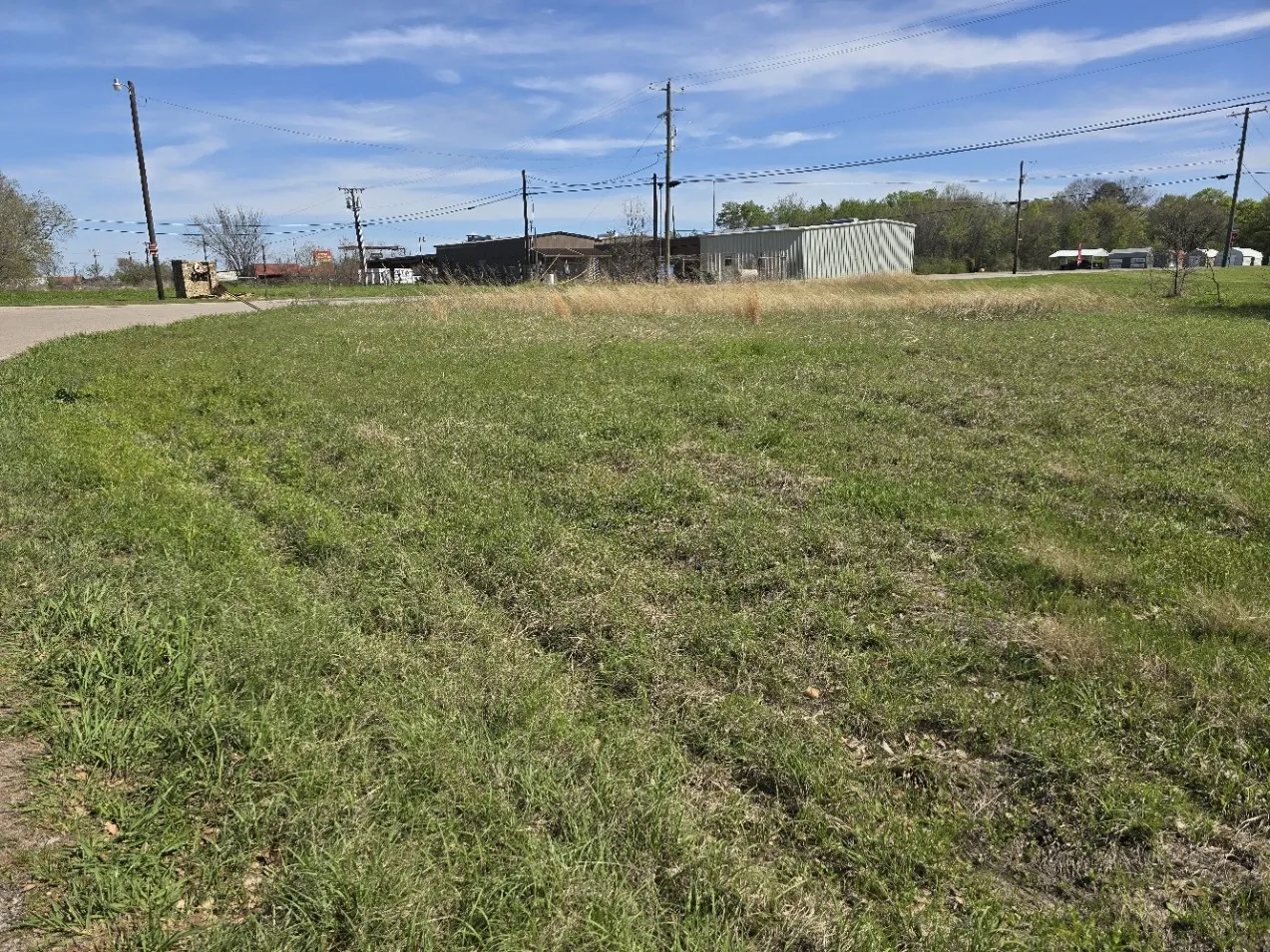 Unimproved Land For Sale in Henderson County , Lot 36 Loon Bay Drive, Gun Barrel City, Texas 75156, 0, 0, Garage spaces, 0 Sqft, built in 0, mls#21213206, Real Estate Agent in Gun Barrel City, Homes For Sale in Henderson county, Homes For Sale in Gun Barrel City, Realtor in Gun Barrel City Texas, Real Estate Brokerage Independent Realty Texas, Luminita Cordes Realtor