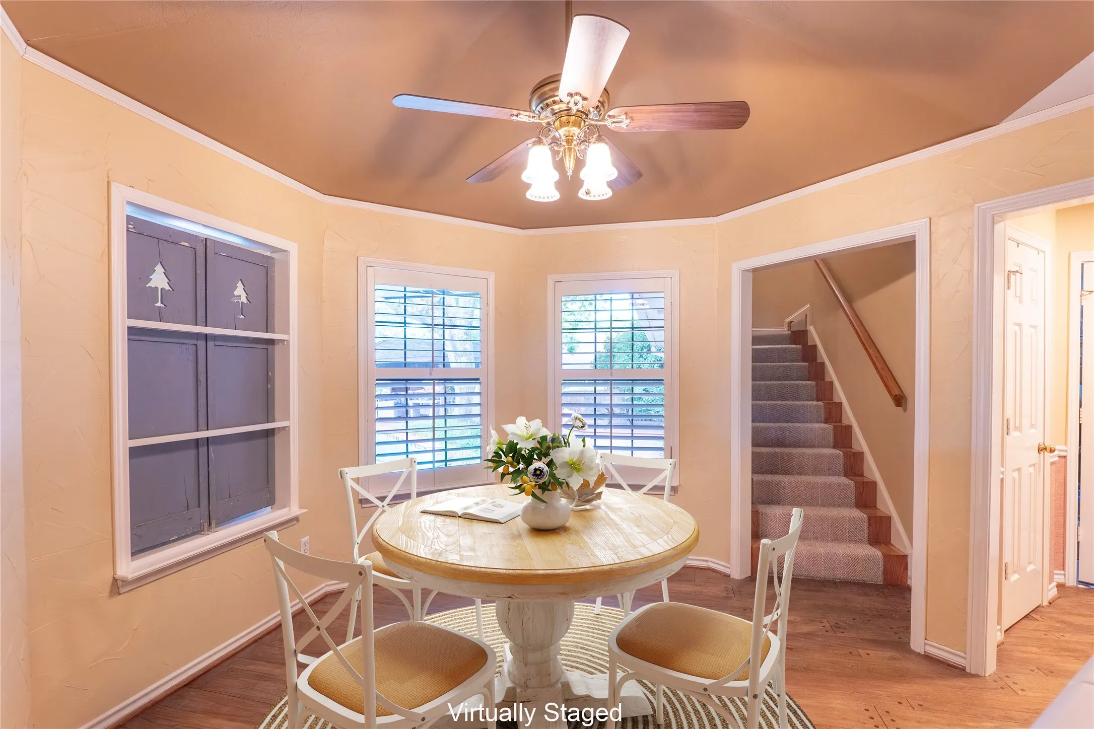 Breakfast Area - virtually staged