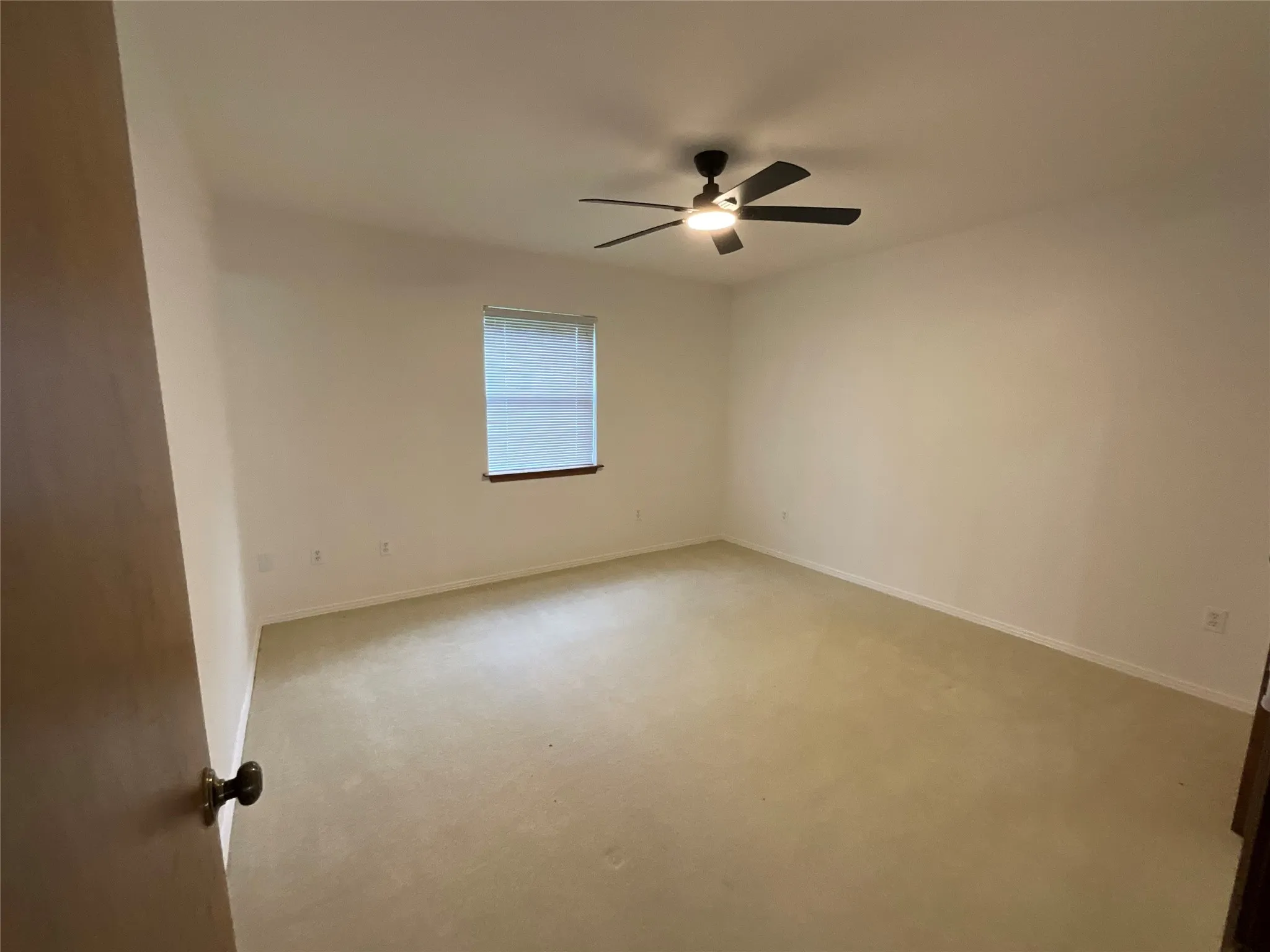 Single Family Residence For Sale in Hamilton County , 999 W Boynton st, Hamilton, Texas 76531, 4 Bedrooms, 4 Bathrooms, 2 Garage spaces, 2,689 Sqft, built in 1996, Price $695,000, mls#21213284, Real Estate Agent in Hamilton, Homes For Sale in Hamilton county, Homes For Sale in Hamilton, Realtor in Hamilton Texas, Real Estate Brokerage Independent Realty Texas, Luminita Cordes Realtor