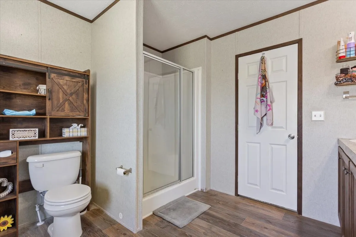 Mobile Home For Sale in Mc Lennan County , 230 Rio Rim Road, Gholson, Texas 76705, 4 Bedroom, 2 Bathroom, Garage spaces, 1,976 Sqft, built in 2018, mls#21213328, Real Estate Agent in Gholson, Homes For Sale in Mc Lennan county, Homes For Sale in Gholson, Realtor in Gholson Texas, Real Estate Brokerage Independent Realty Texas, Luminita Cordes Realtor