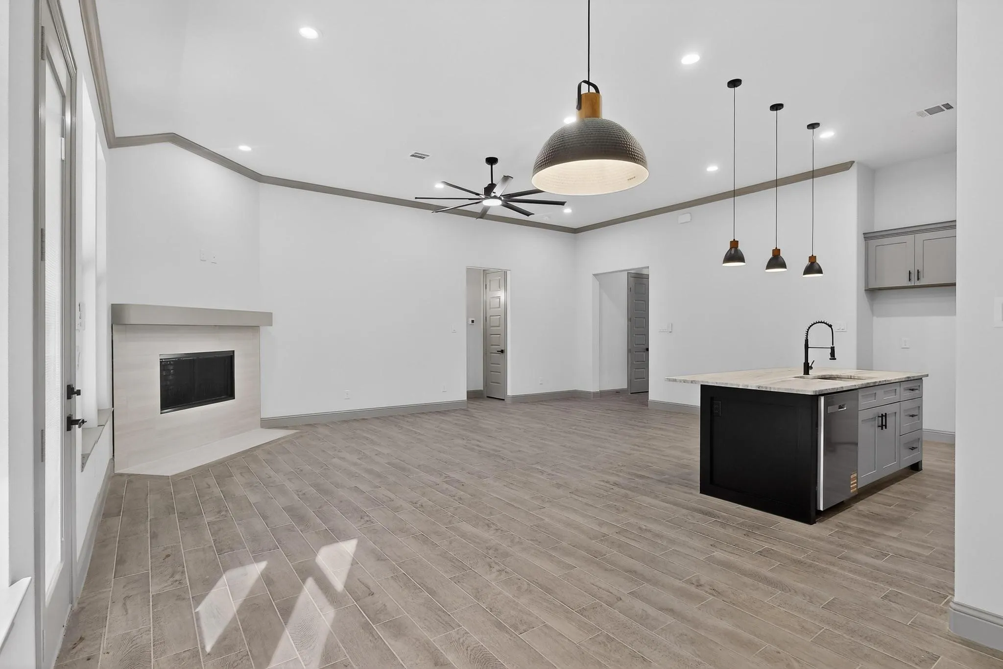 Single Family Residence For Sale in Henderson County , 108 Palomita Circle, Athens, Texas 75751, 3 Bedroom, 2 Bathroom, 3 Garage spaces, 1,711 Sqft, built in 2026, mls#21210677, Real Estate Agent in Athens, Homes For Sale in Henderson county, Homes For Sale in Athens, Realtor in Athens Texas, Real Estate Brokerage Independent Realty Texas, Luminita Cordes Realtor