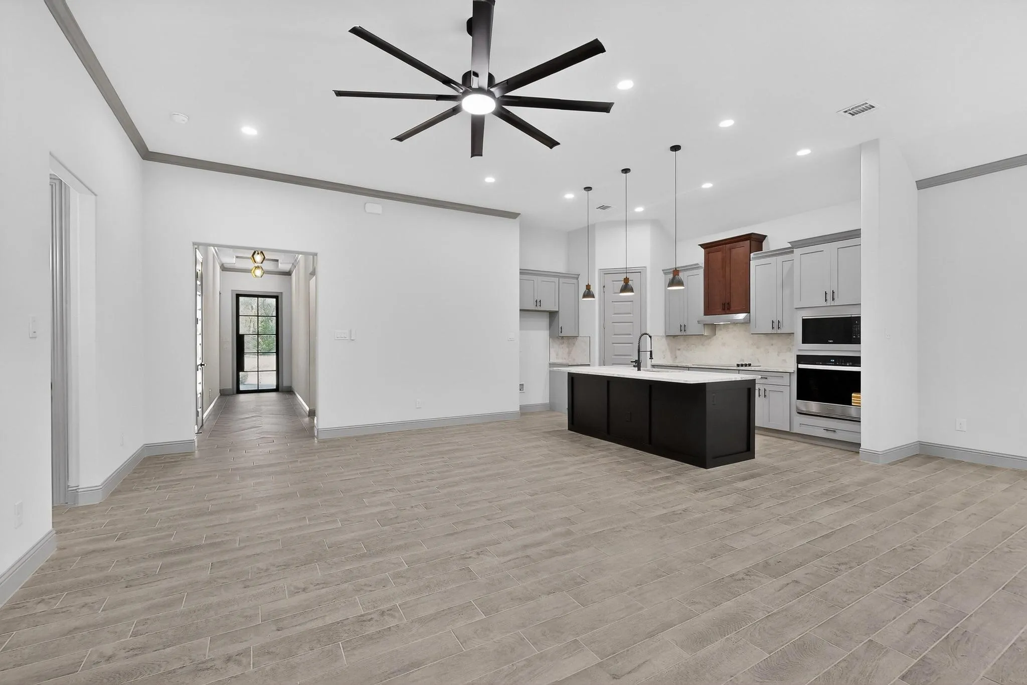 Single Family Residence For Sale in Henderson County , 108 Palomita Circle, Athens, Texas 75751, 3 Bedroom, 2 Bathroom, 3 Garage spaces, 1,711 Sqft, built in 2026, mls#21210677, Real Estate Agent in Athens, Homes For Sale in Henderson county, Homes For Sale in Athens, Realtor in Athens Texas, Real Estate Brokerage Independent Realty Texas, Luminita Cordes Realtor