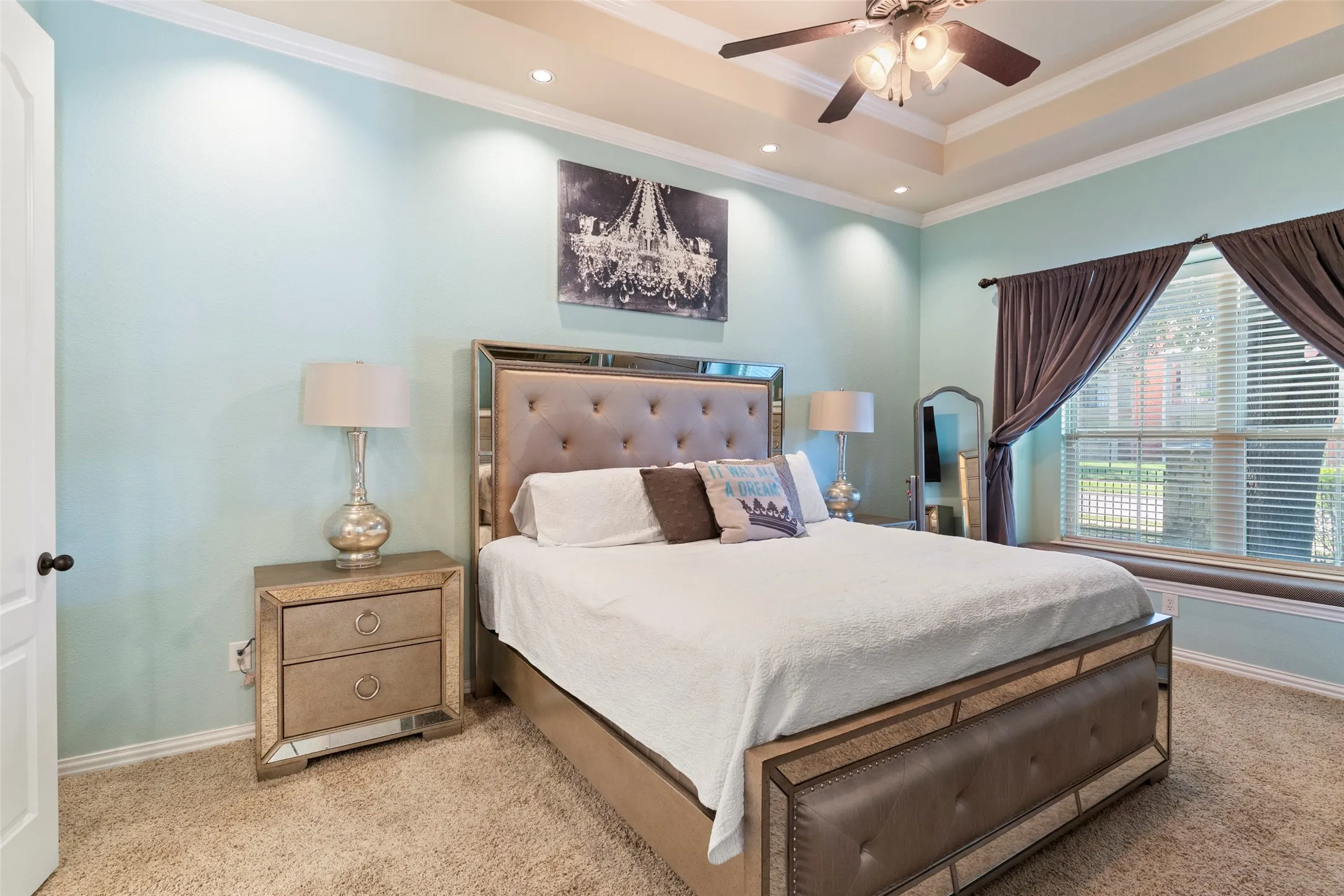 Single Family Residence For Sale in Denton County , 2476 Deer Run, Lewisville, Texas 75067, 3 Bedroom, 3 Bathroom, 2 Garage spaces, 2,268 Sqft, built in 2008, mls#21213462, Real Estate Agent in Lewisville, Homes For Sale in Denton county, Homes For Sale in Lewisville, Realtor in Lewisville Texas, Real Estate Brokerage Independent Realty Texas, Luminita Cordes Realtor