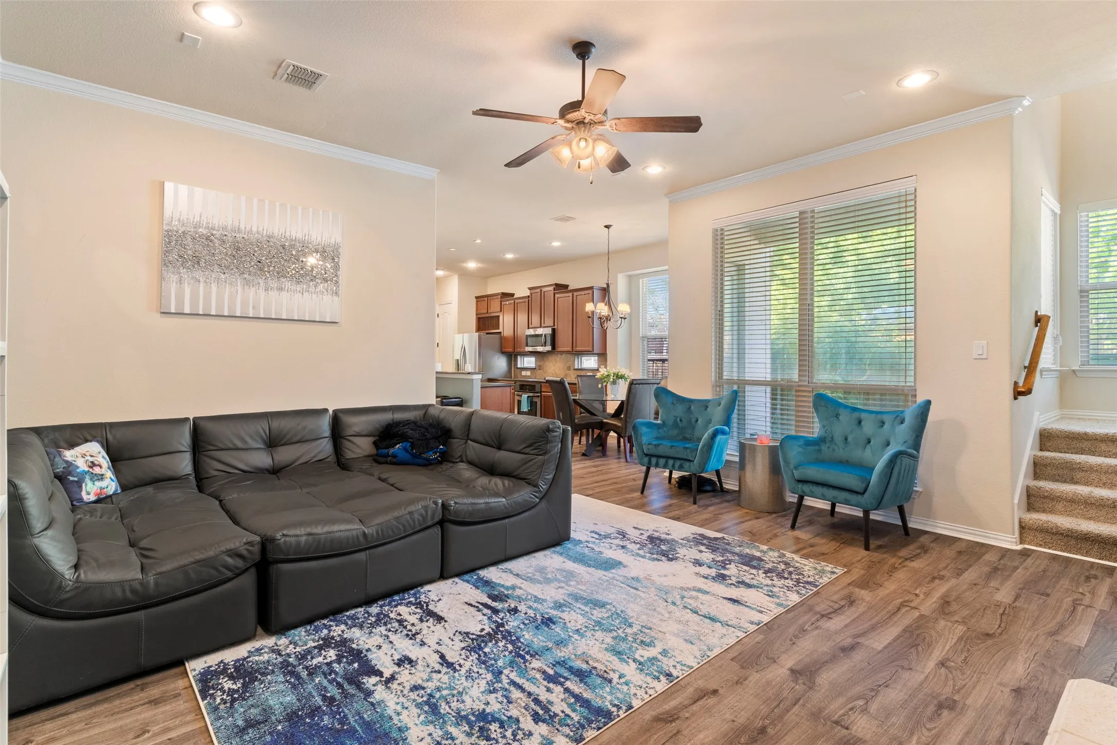 Single Family Residence For Sale in Denton County , 2476 Deer Run, Lewisville, Texas 75067, 3 Bedroom, 3 Bathroom, 2 Garage spaces, 2,268 Sqft, built in 2008, mls#21213462, Real Estate Agent in Lewisville, Homes For Sale in Denton county, Homes For Sale in Lewisville, Realtor in Lewisville Texas, Real Estate Brokerage Independent Realty Texas, Luminita Cordes Realtor