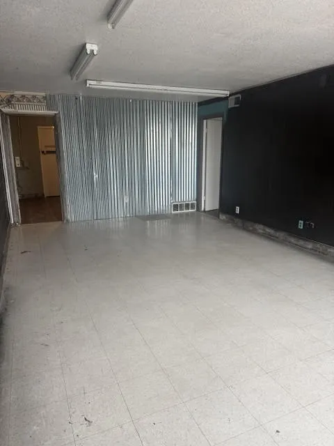 Office For Sale in Parker County , 115 E 1st Street, Springtown, Texas 76082, 0, 0, Garage spaces, 0 Sqft, built in 1961, Preowned, mls#21213507, Real Estate Agent in Springtown, Homes For Sale in Parker county, Homes For Sale in Springtown, Realtor in Springtown Texas, Real Estate Brokerage Independent Realty Texas, Luminita Cordes Realtor
