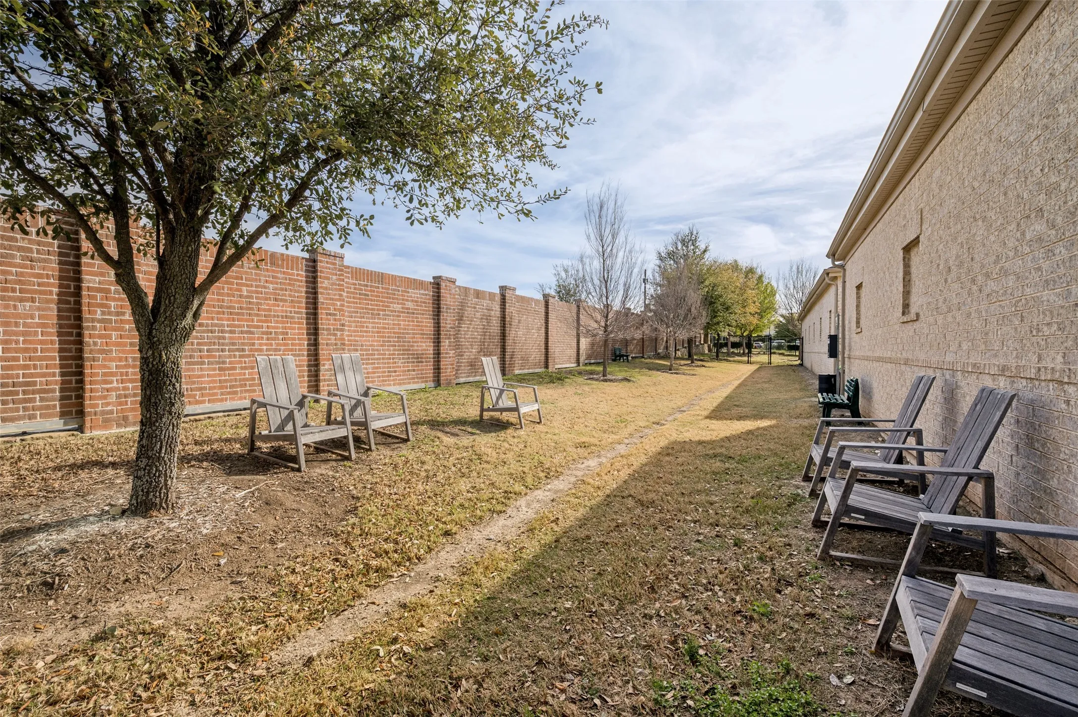 Condominium For Sale in Collin County , 651 N Watters Road 1101, Allen, Texas 75013, 2 Bedroom, 2 Bathroom, 1 Garage spaces, 1,884 Sqft, built in 2022, mls#21213268, Real Estate Agent in Allen, Homes For Sale in Collin county, Homes For Sale in Allen, Realtor in Allen Texas, Real Estate Brokerage Independent Realty Texas, Luminita Cordes Realtor