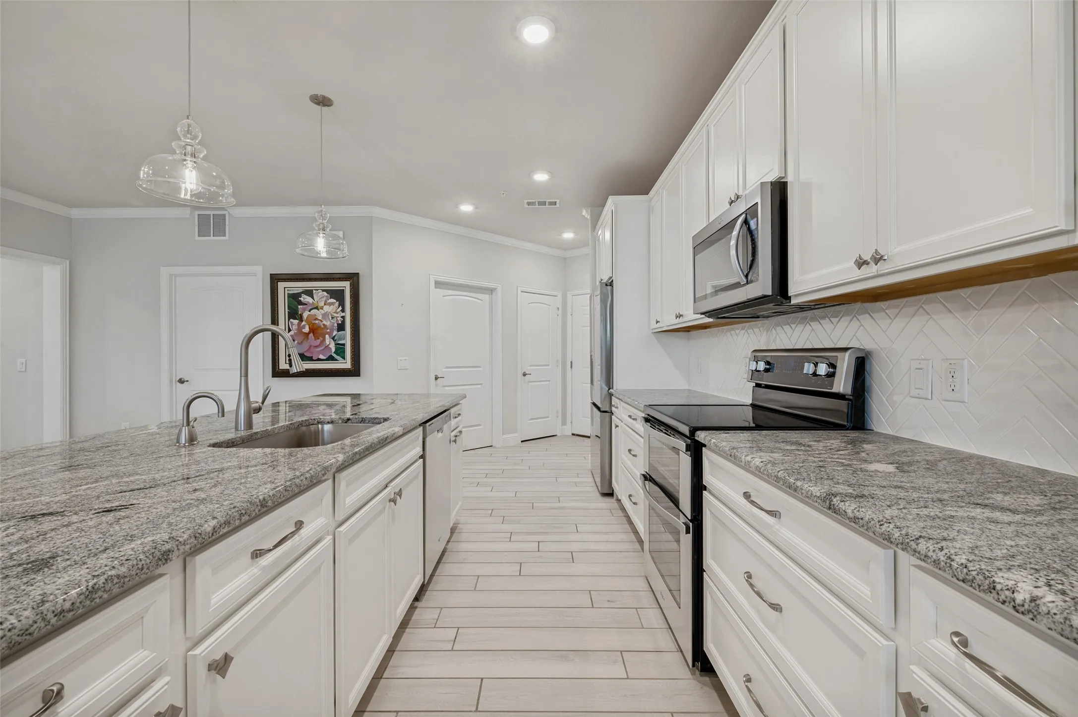 Condominium For Sale in Collin County , 651 N Watters Road 1101, Allen, Texas 75013, 2 Bedroom, 2 Bathroom, 1 Garage spaces, 1,884 Sqft, built in 2022, mls#21213268, Real Estate Agent in Allen, Homes For Sale in Collin county, Homes For Sale in Allen, Realtor in Allen Texas, Real Estate Brokerage Independent Realty Texas, Luminita Cordes Realtor