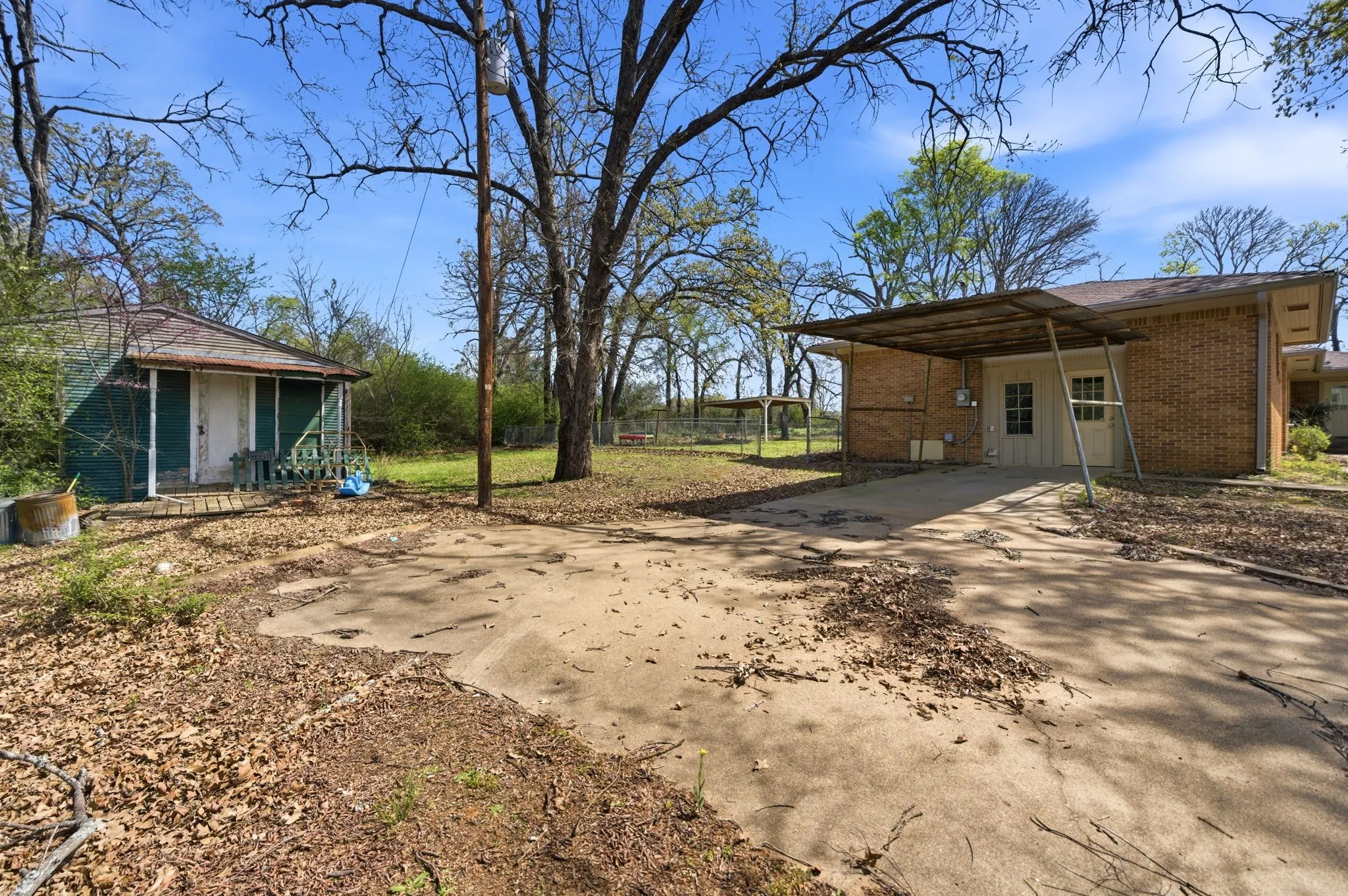 Side Yard Area