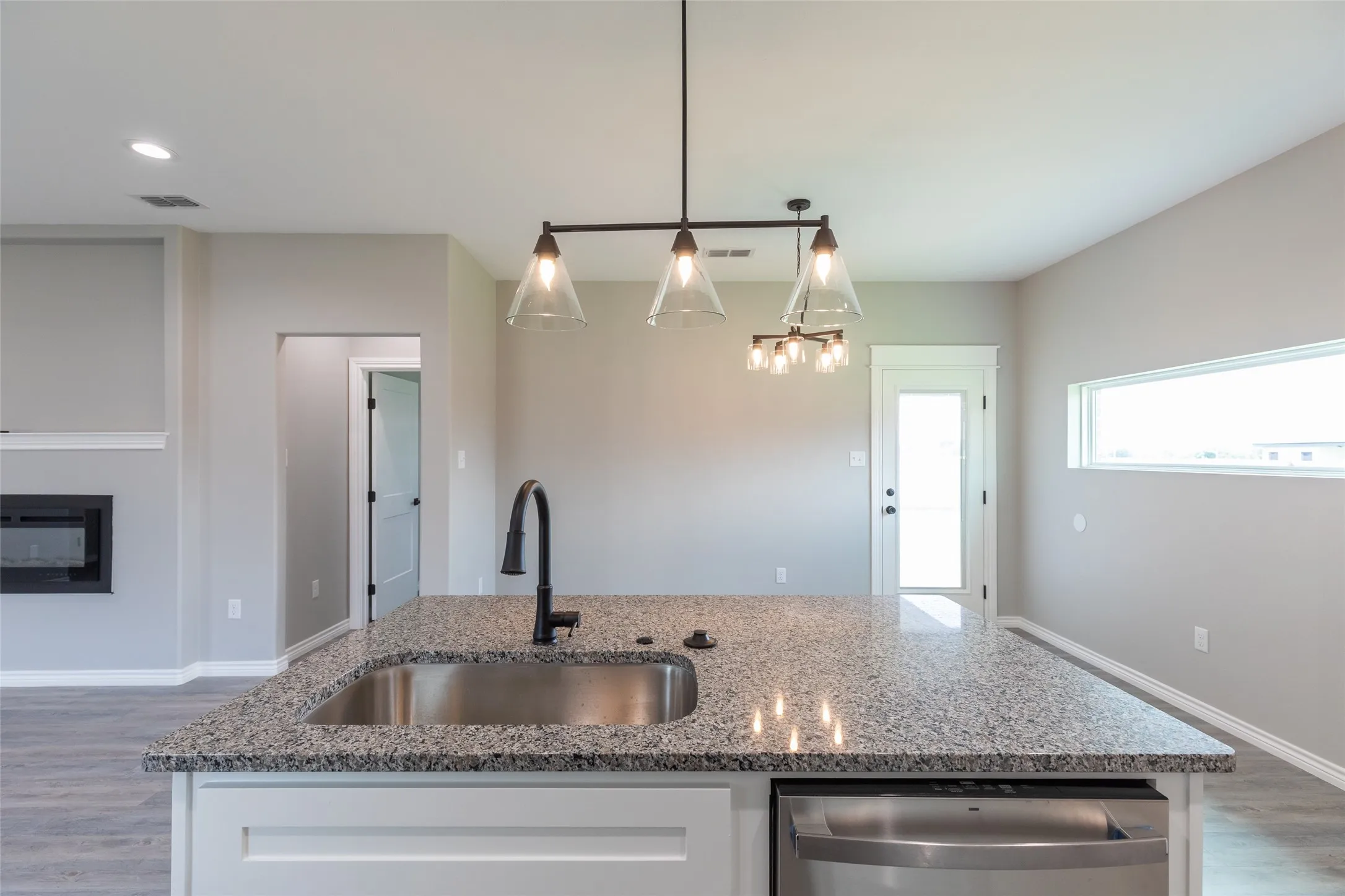 Single Family Residence For Sale in Taylor County , 7908 Freedom Crest Avenue, Abilene, Texas 79602, 4 Bedroom, 3 Bathroom, 2 Garage spaces, 1,529 Sqft, built in 2026, mls#21213693, Real Estate Agent in Abilene, Homes For Sale in Taylor county, Homes For Sale in Abilene, Realtor in Abilene Texas, Real Estate Brokerage Independent Realty Texas, Luminita Cordes Realtor