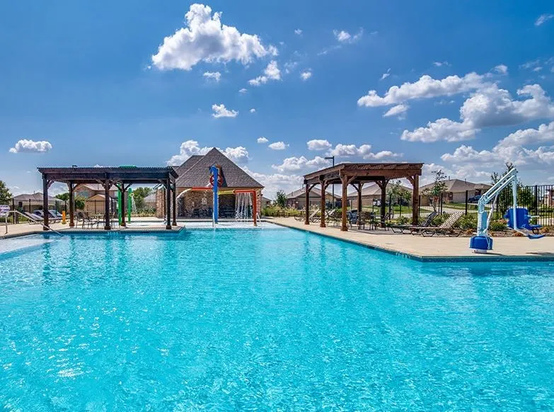 Abbey Crossing Community Pool & Splash Pad